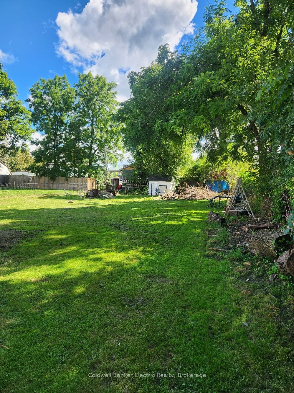 24 Victoria Street E Property Photo 21