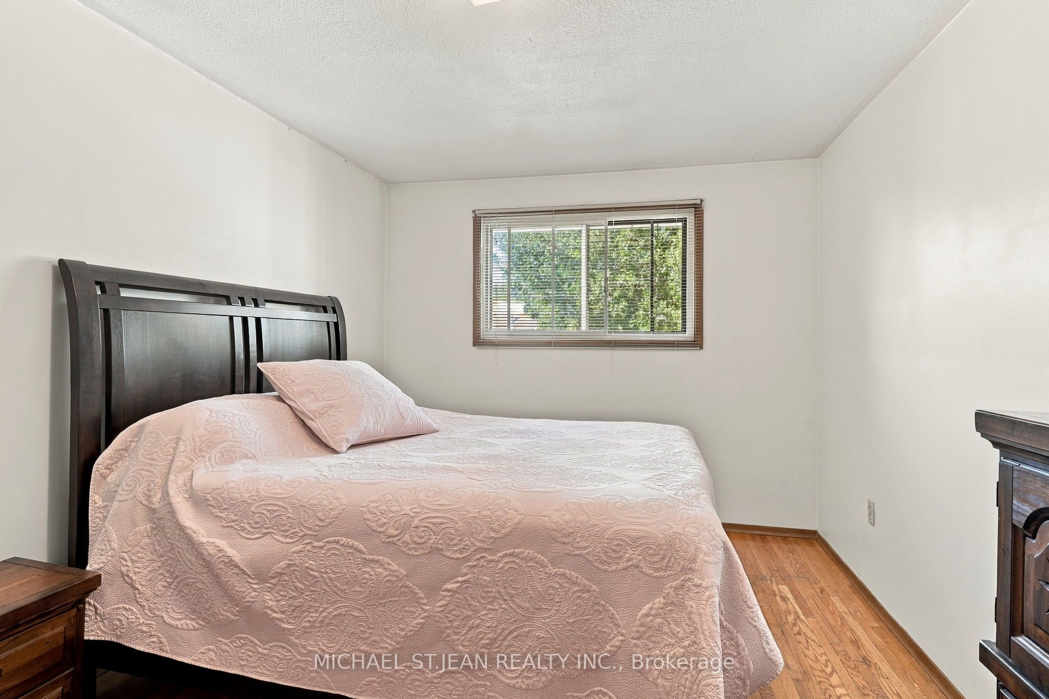 564 Cochrane Road Property Photo 24