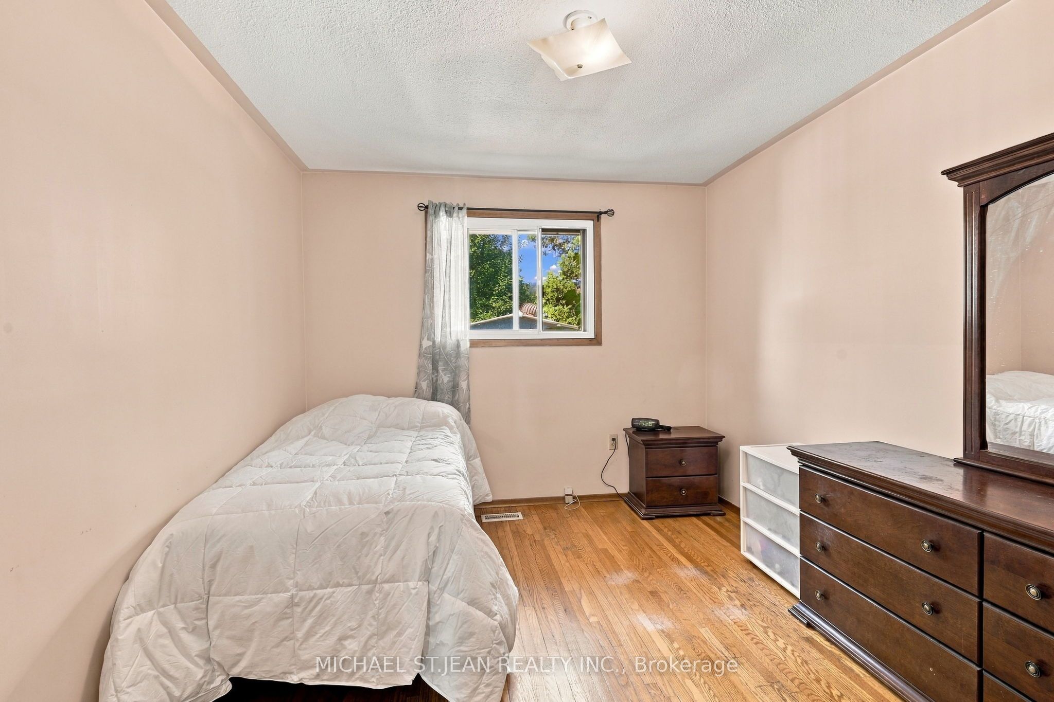 564 Cochrane Road Property Photo 26