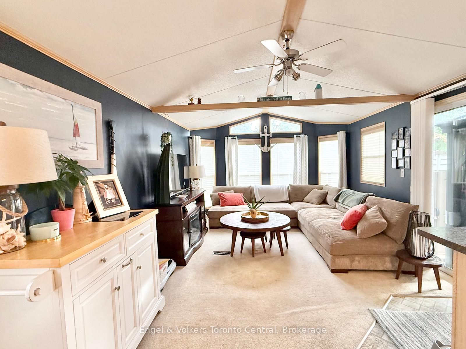 7489 Sideroad 5 E P 6 Property Photo 12