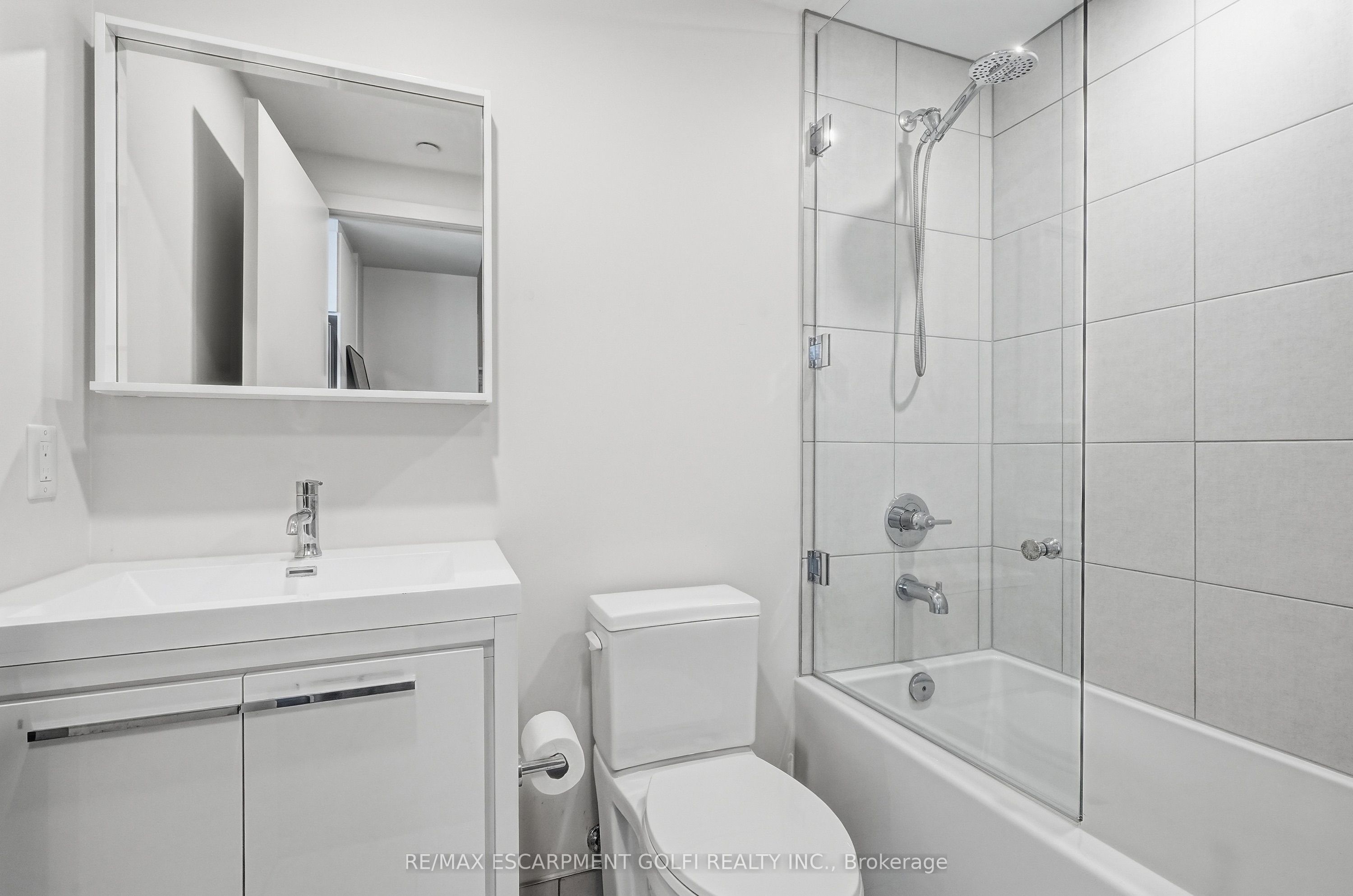 212 King William Street 515 Property Photo 22