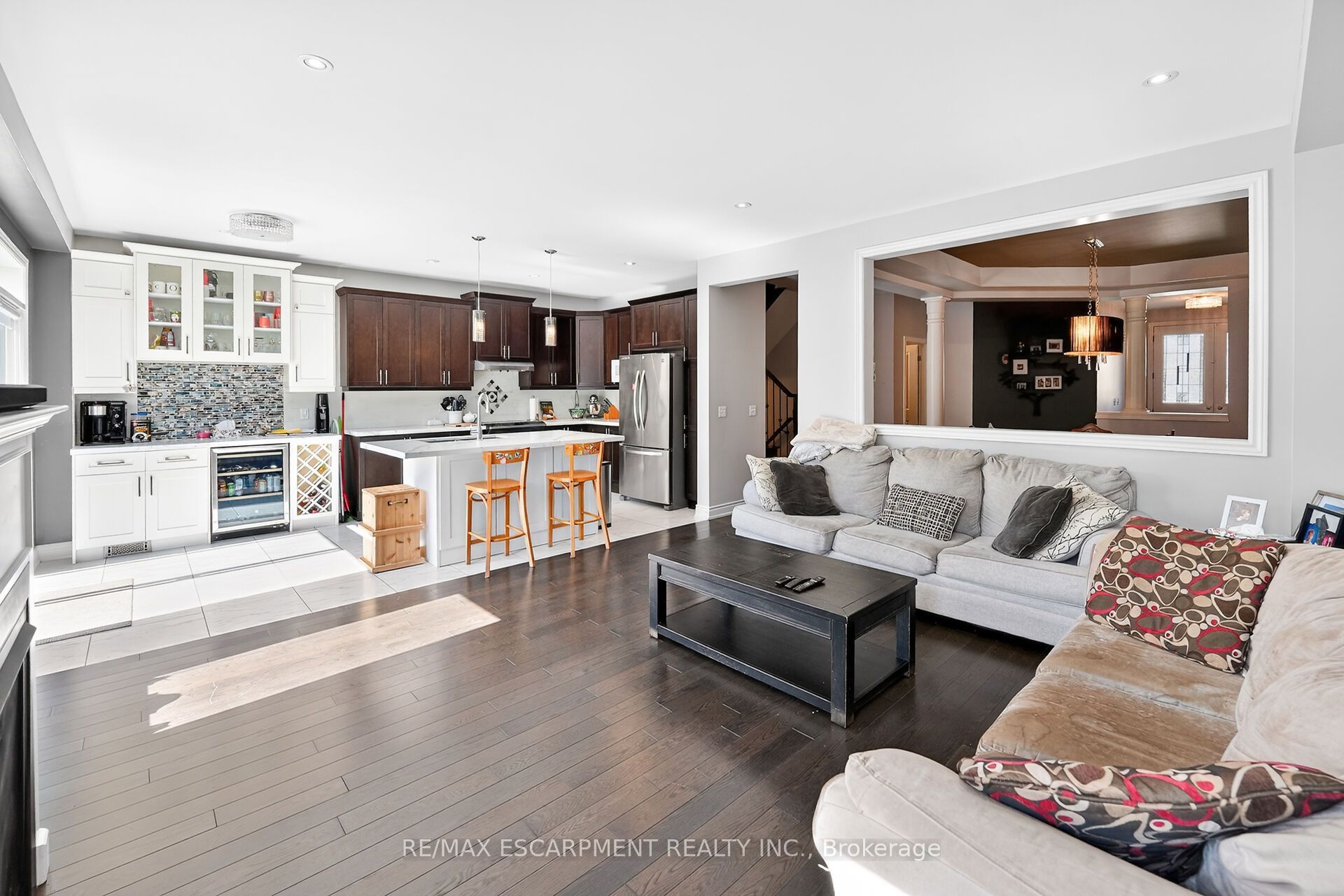 82 Chaumont Drive Property Photo 15