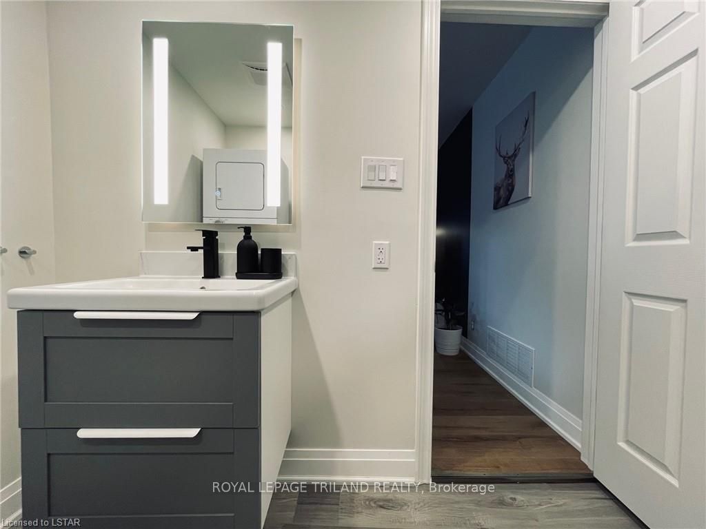 173 William Street C Property Photo 8