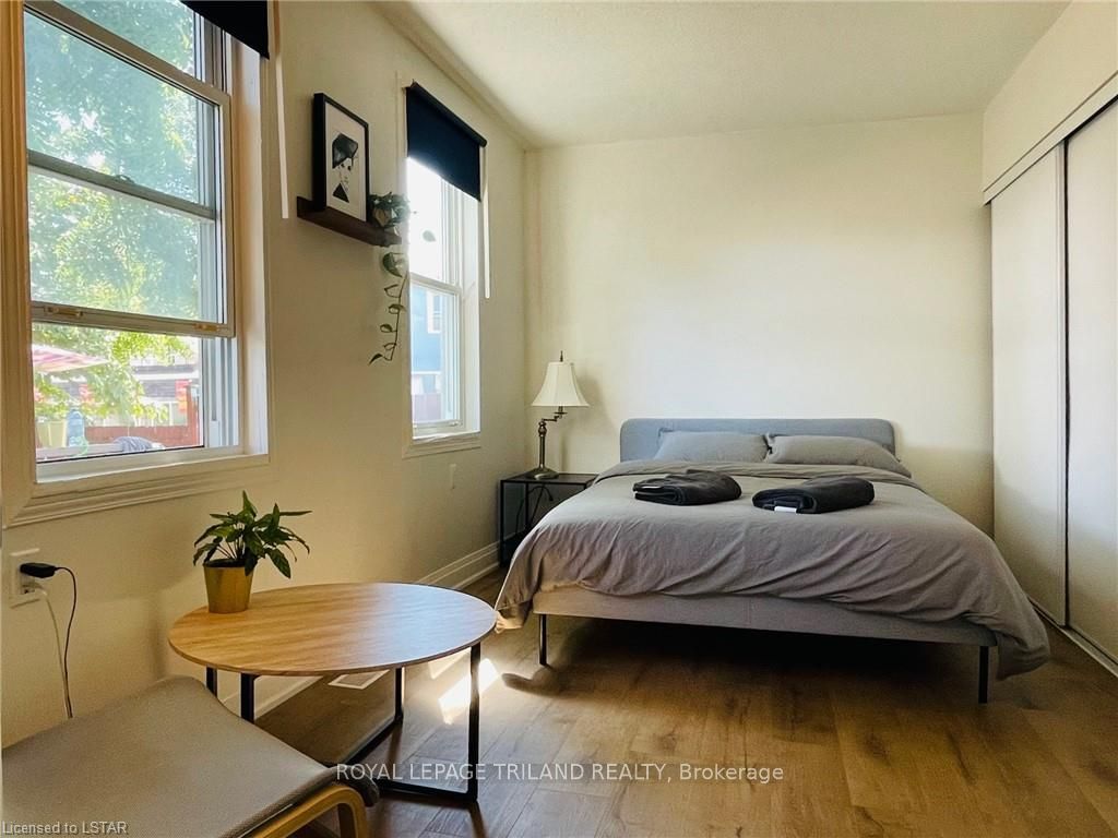 173 William Street B Property Photo 4