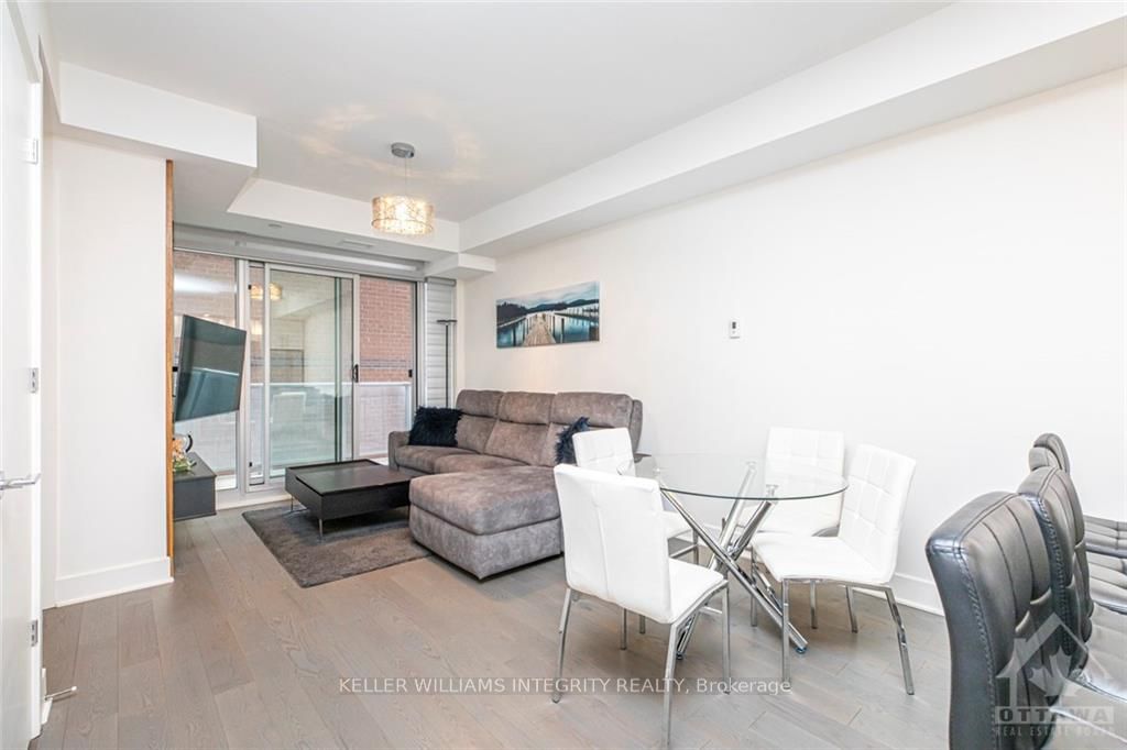 255 Bay Street 706 Property Photo 13