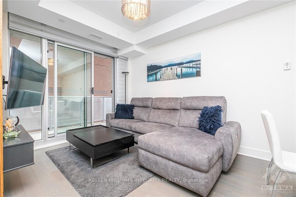 255 Bay Street 706 Property Photo 15