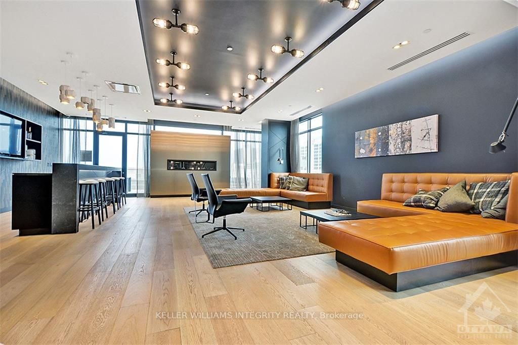 255 Bay Street 706 Property Photo 26
