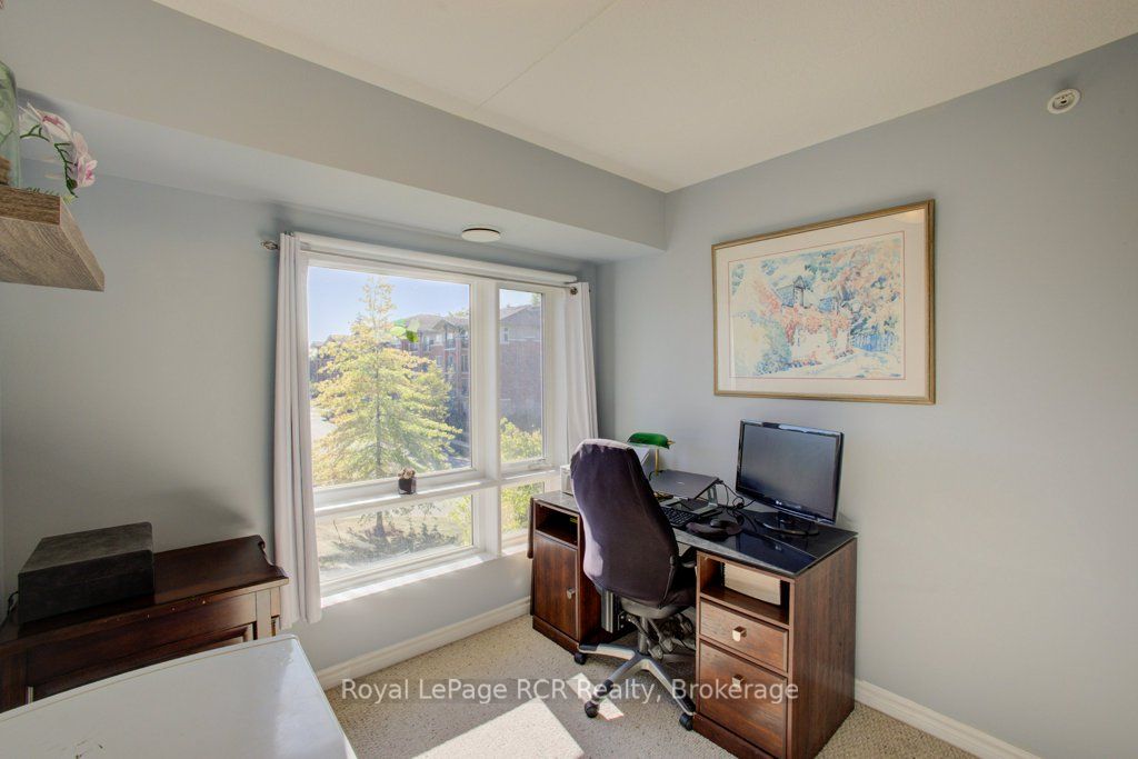 645 St David Street S 214 Property Photo 19