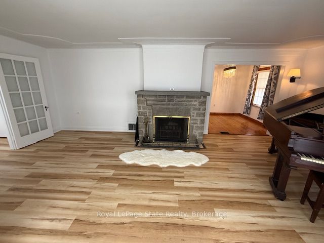 6988 High Street Property Photo 6