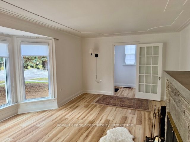 6988 High Street Property Photo 10