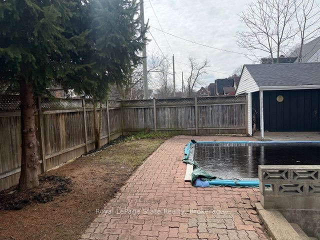 6988 High Street Property Photo 16