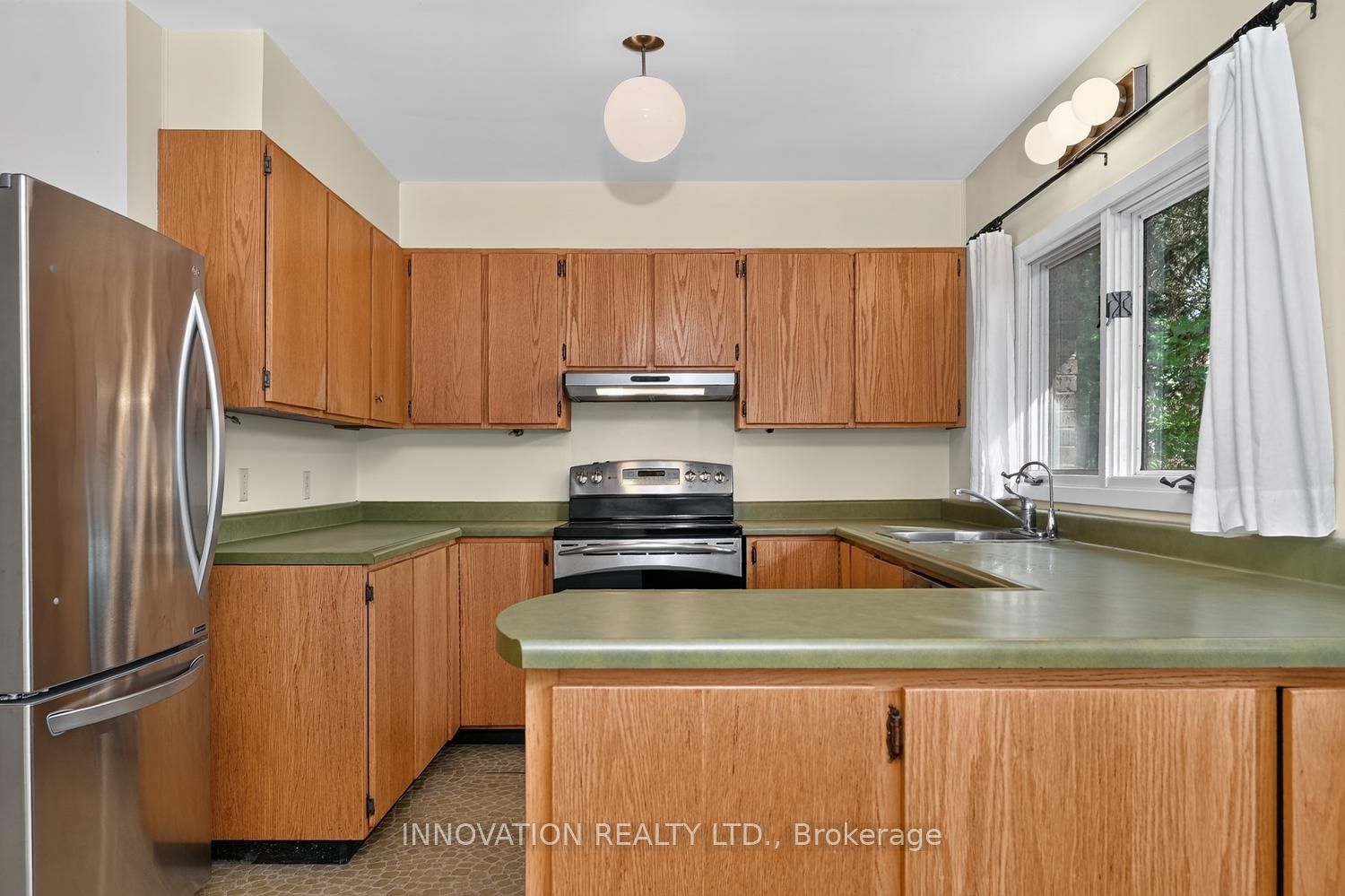 6701 Lord Nelson Street Property Photo 12