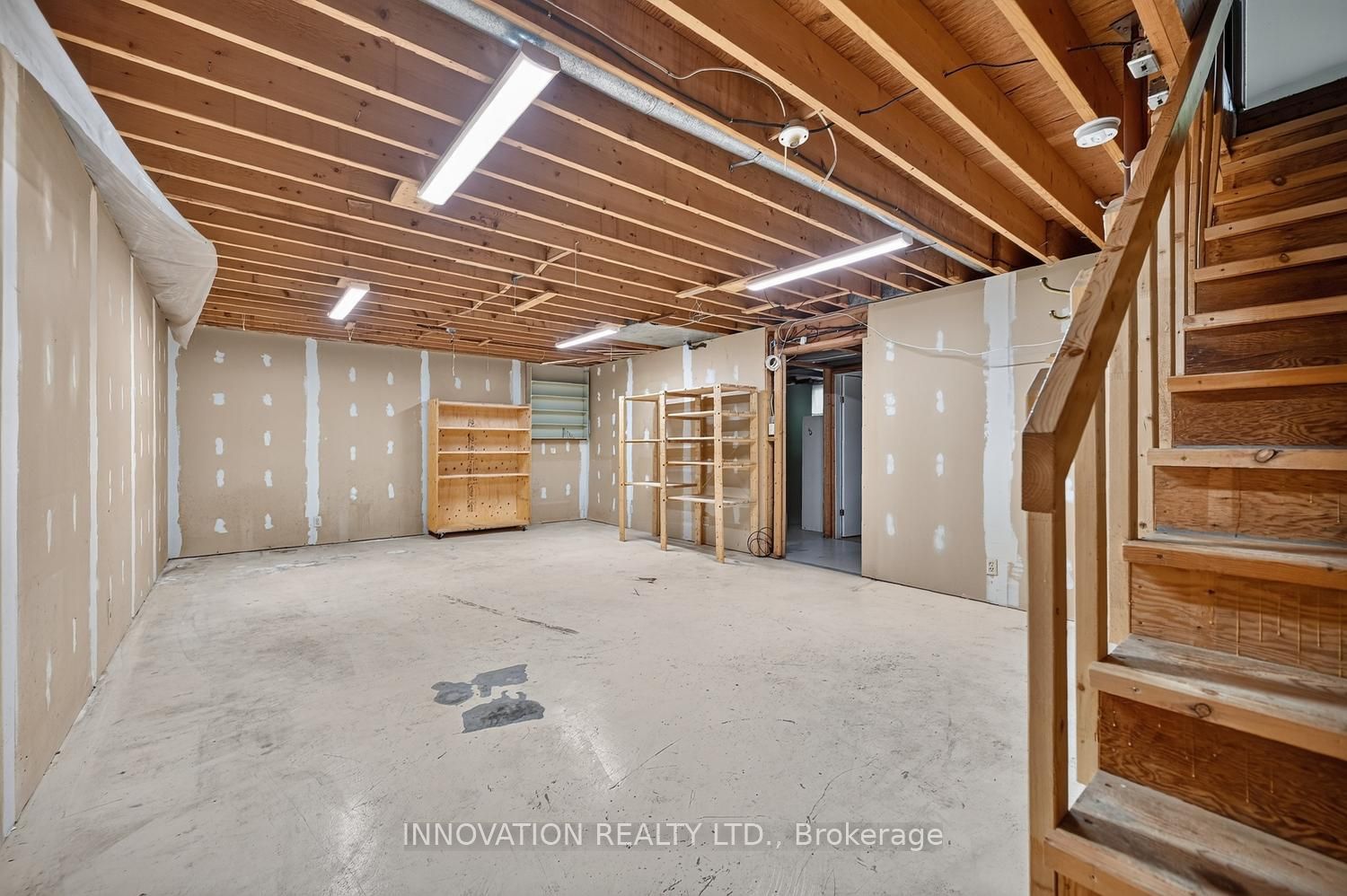 6701 Lord Nelson Street Property Photo 36