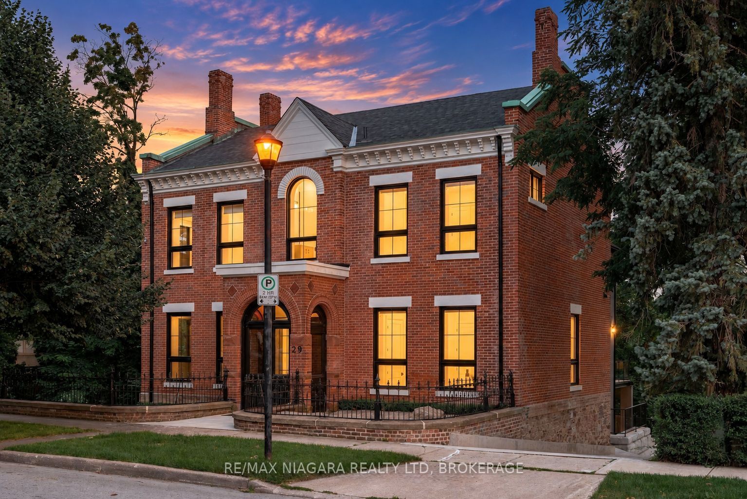 29 Yates Street Property Photo 1
