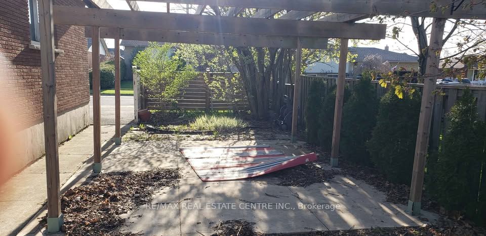 2 Stewart Avenue Property Photo 12