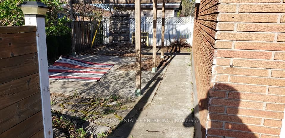 2 Stewart Avenue Property Photo 13