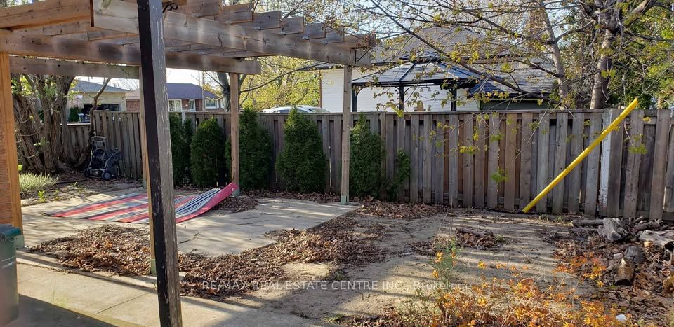 2 Stewart Avenue Property Photo 14