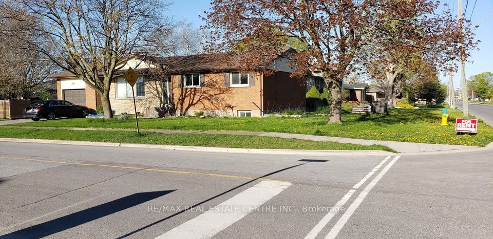 2 Stewart Avenue Property Photo 15