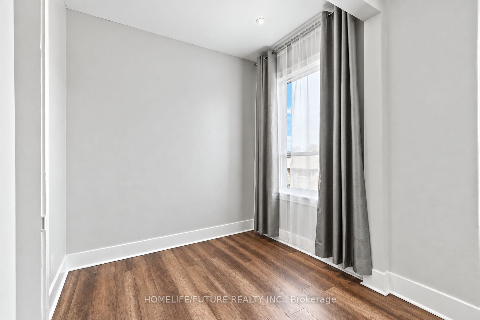 181 West Avenue Property Photo 9