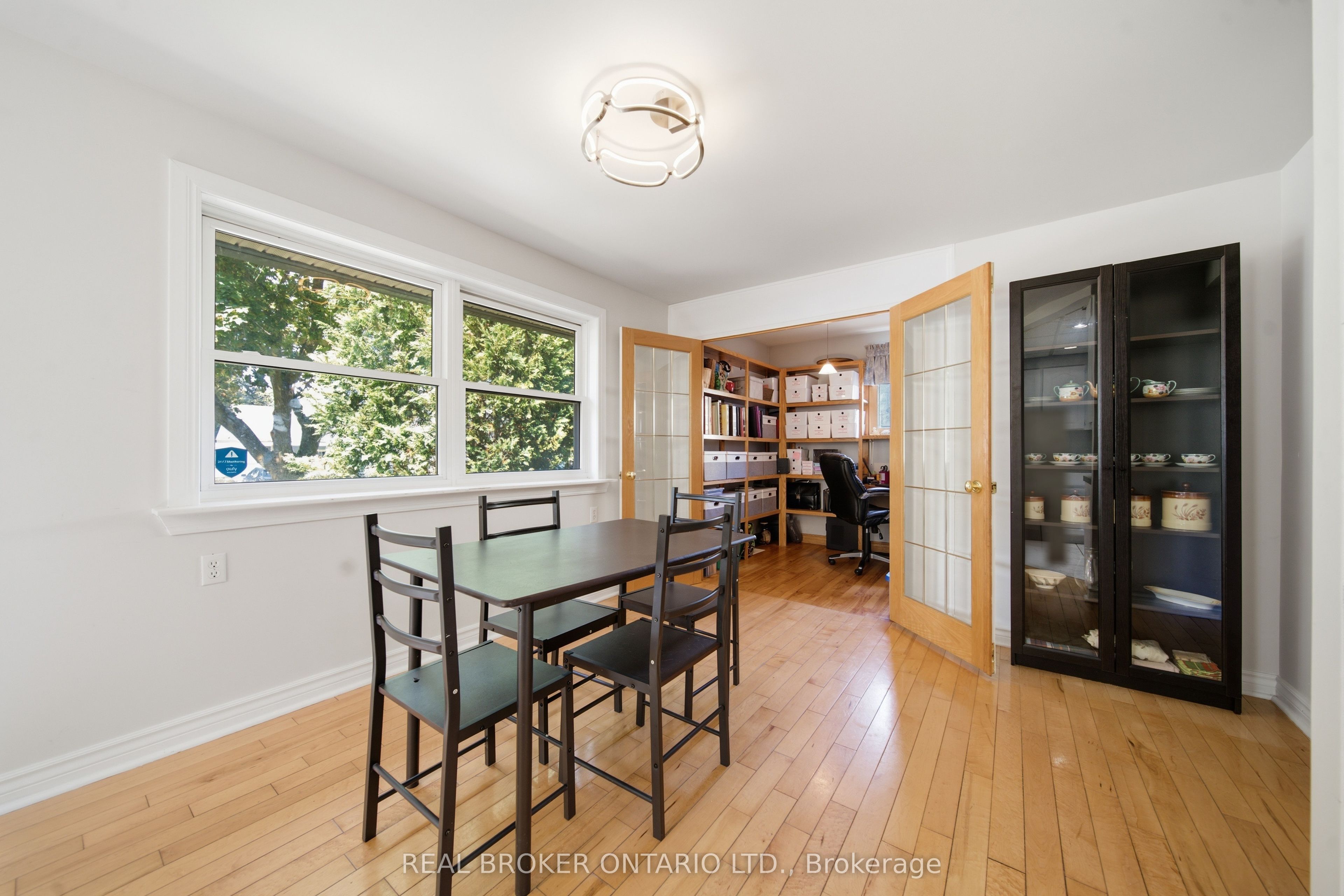 35 Perth Road Property Photo 6