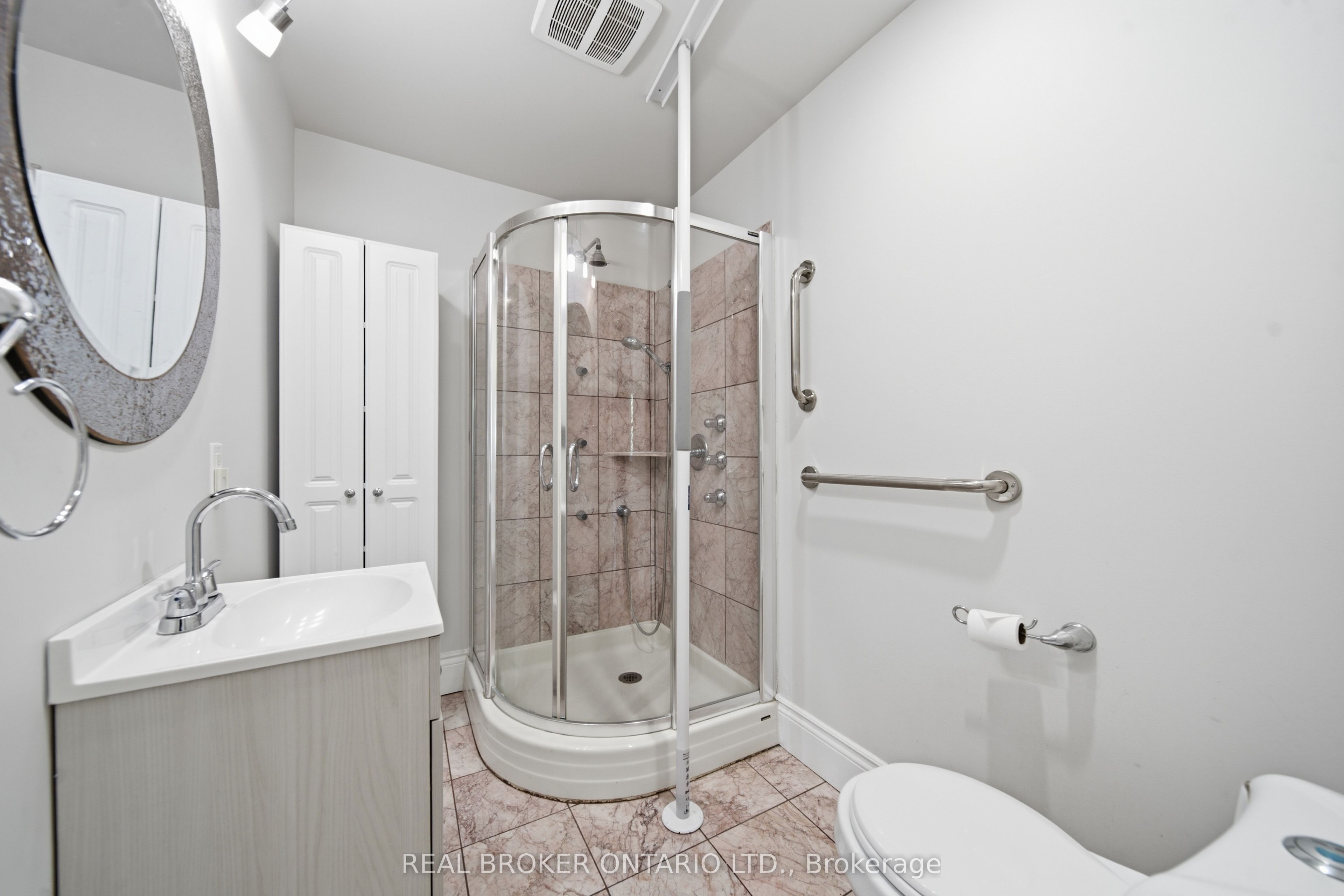 35 Perth Road Property Photo 14