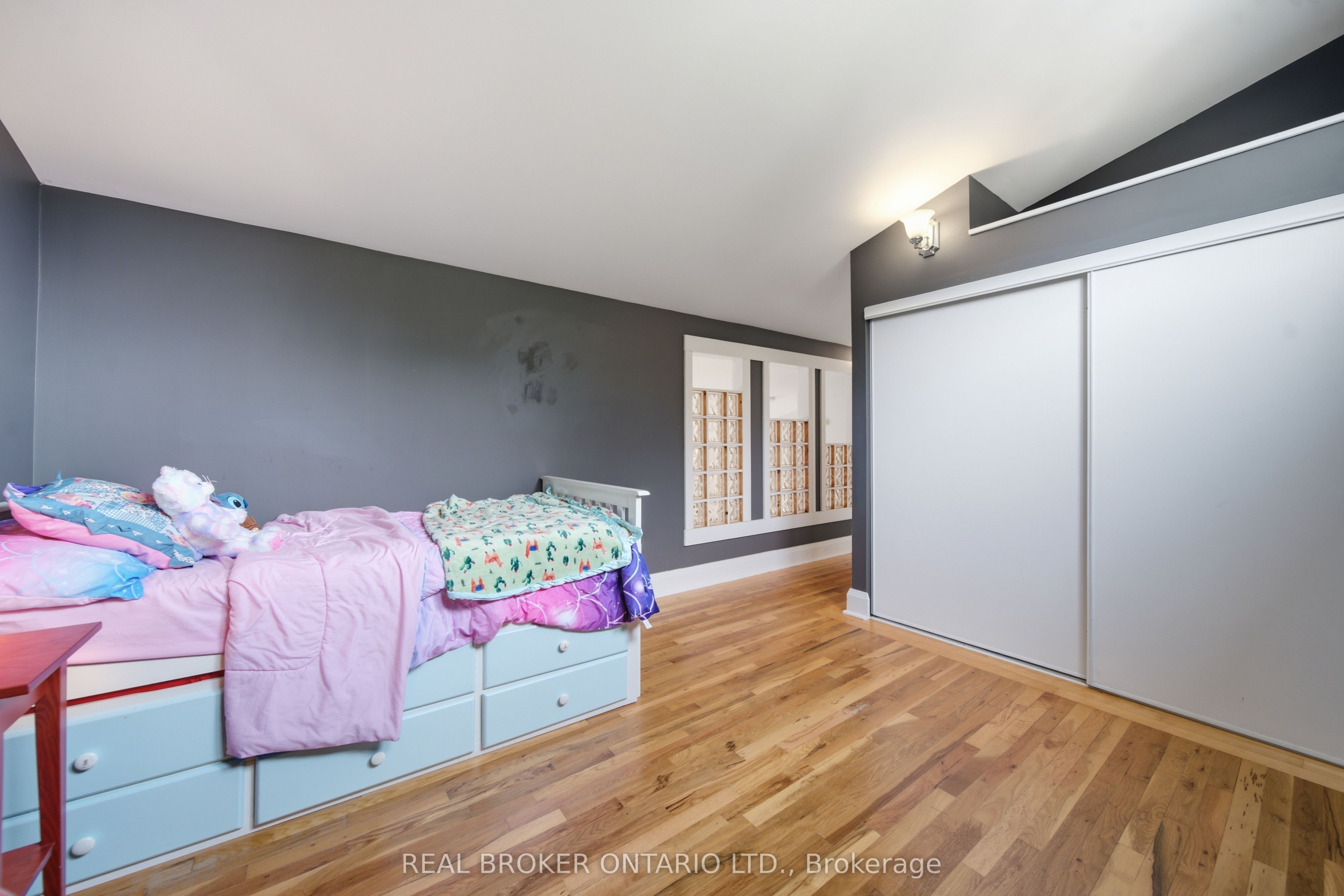 35 Perth Road Property Photo 25