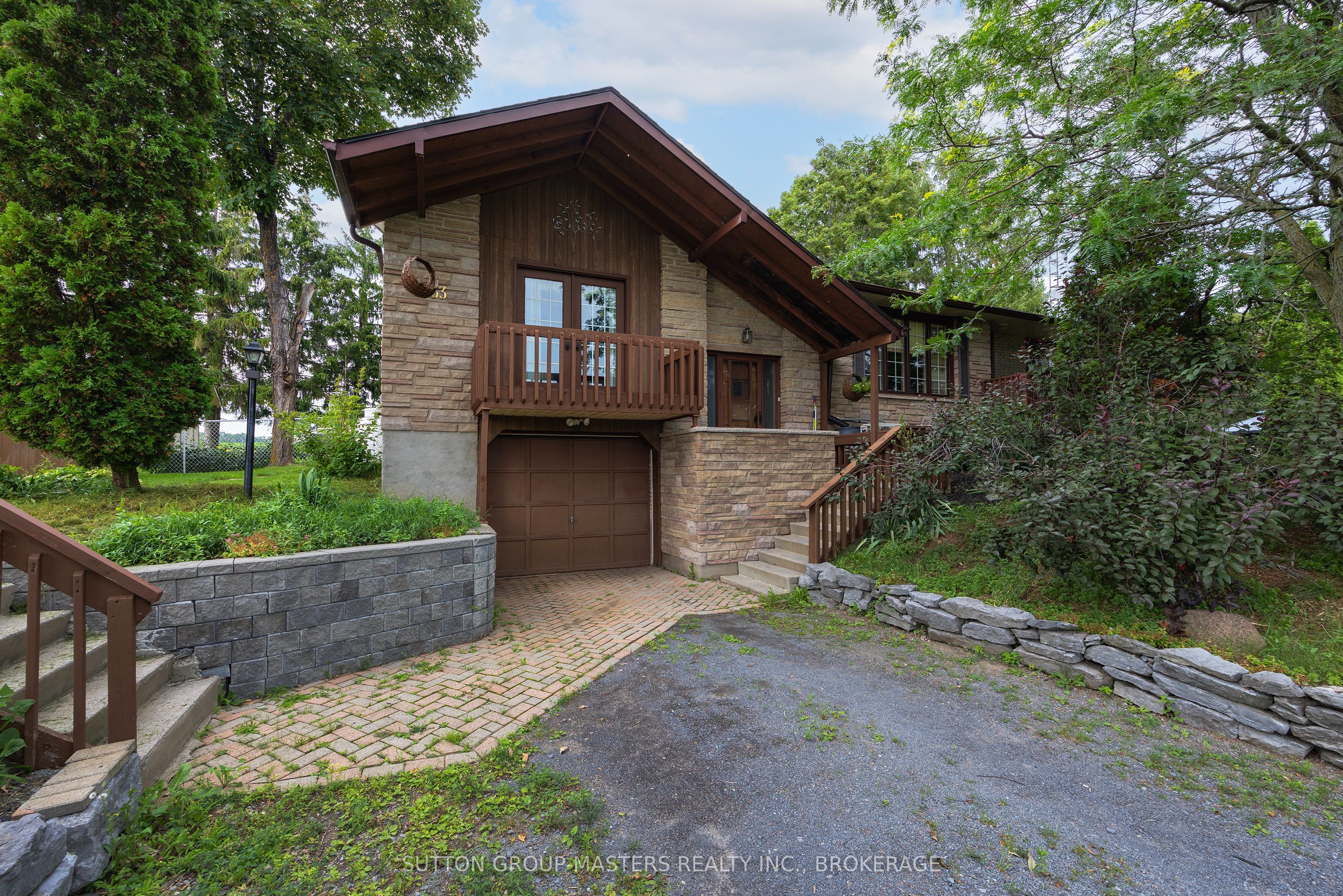 7433 County 2 Road Property Photo 1