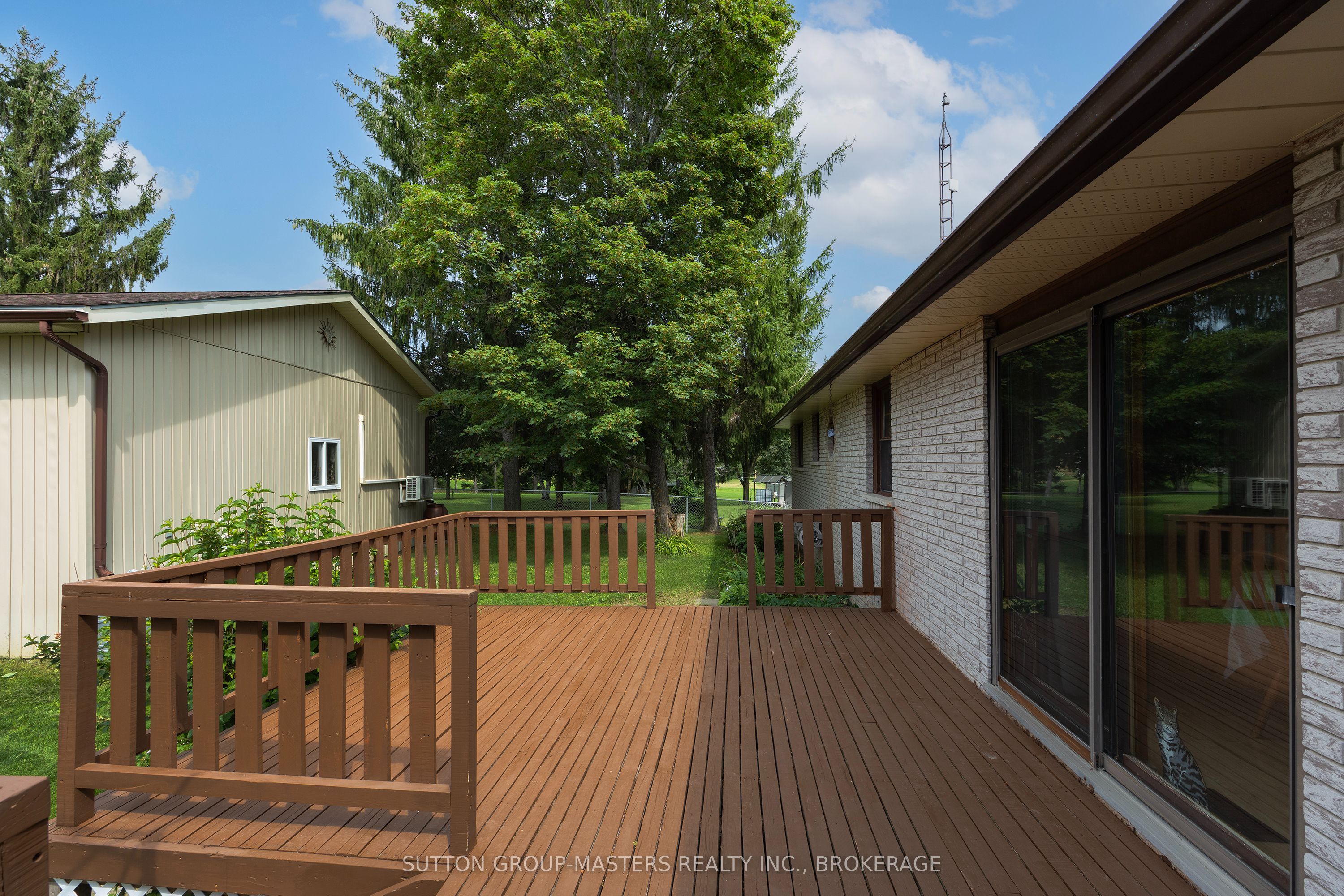 7433 County 2 Road Property Photo 2