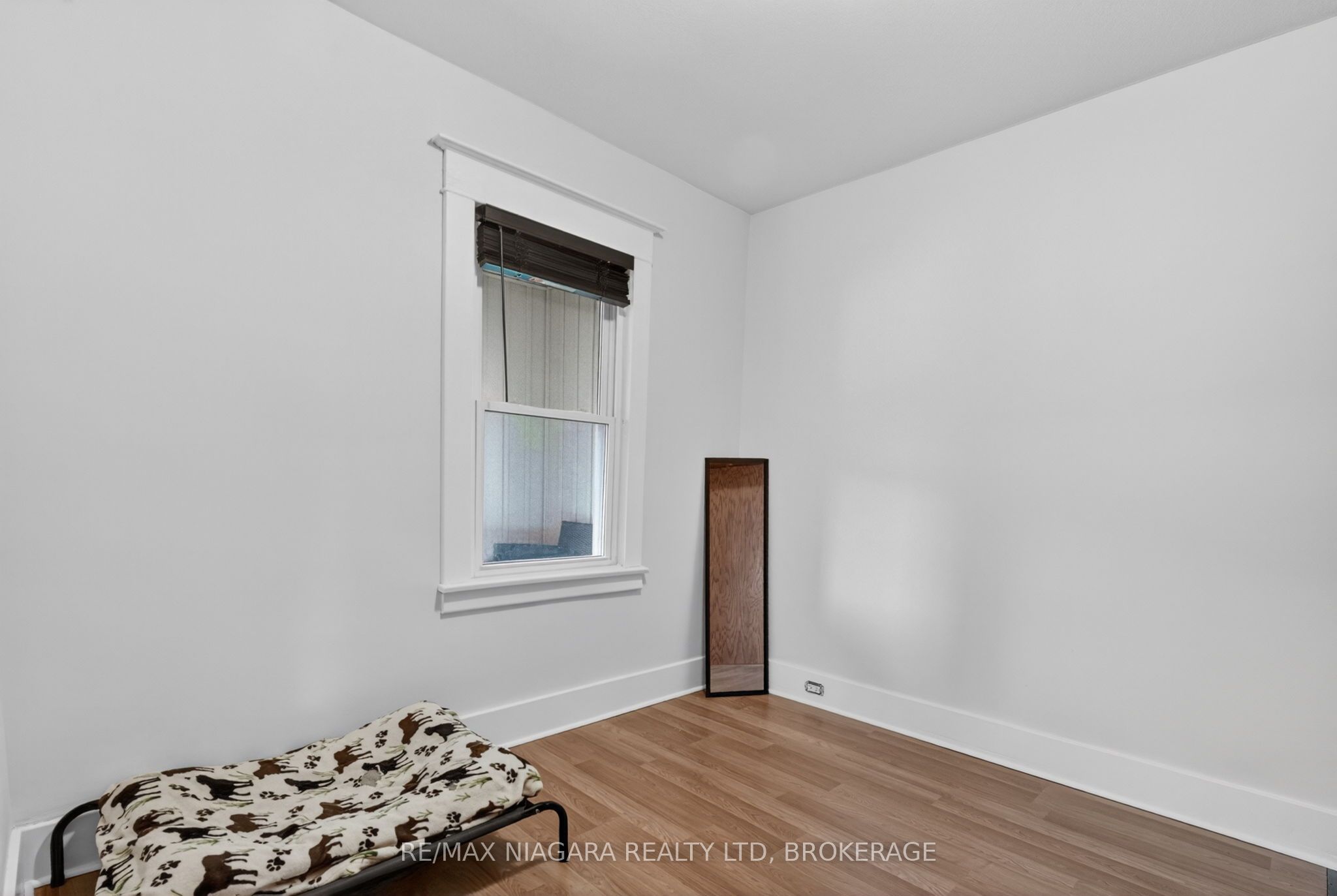 214 Niagara Street Property Photo 19