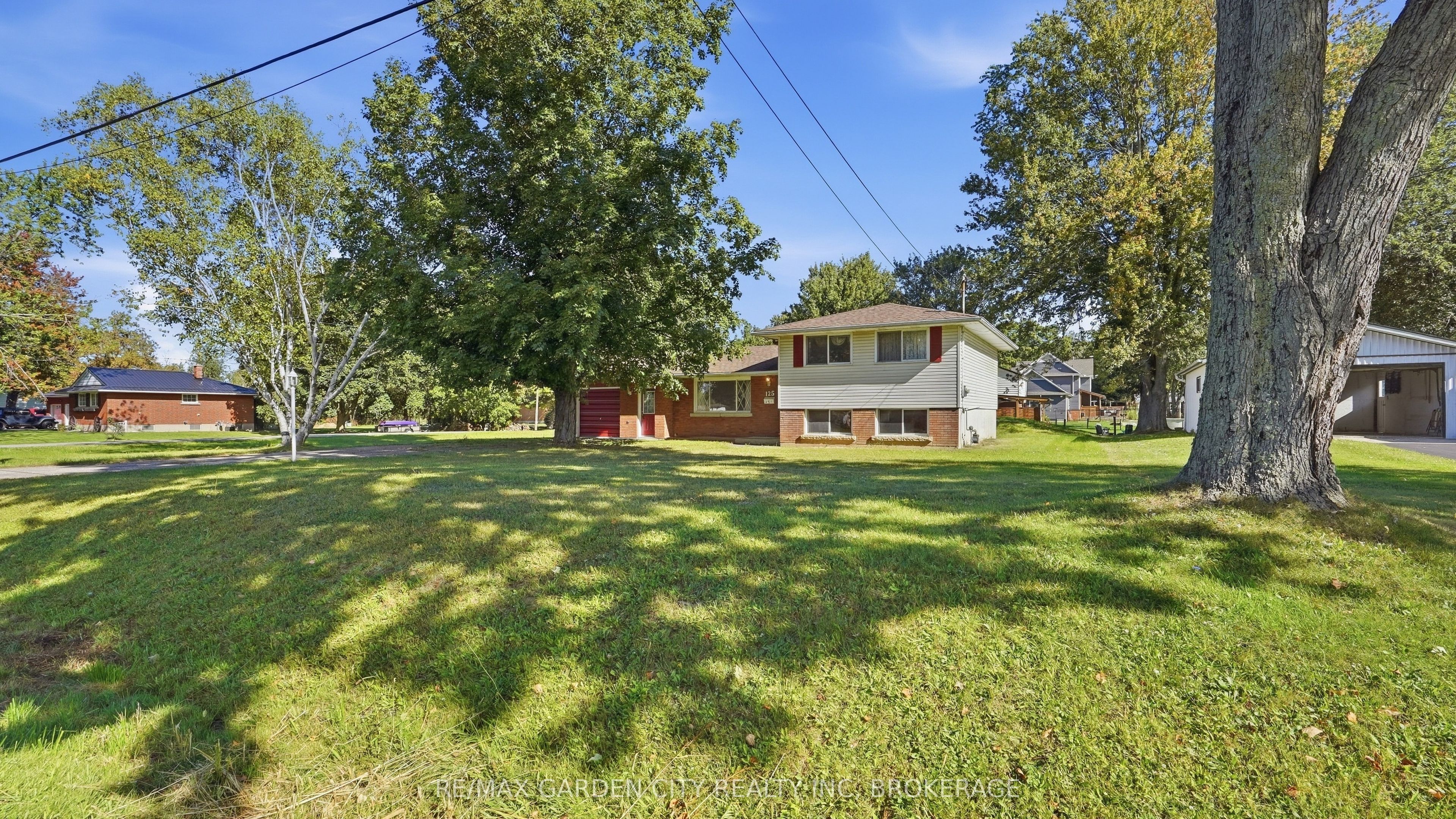 125 Inman Road Property Photo 4