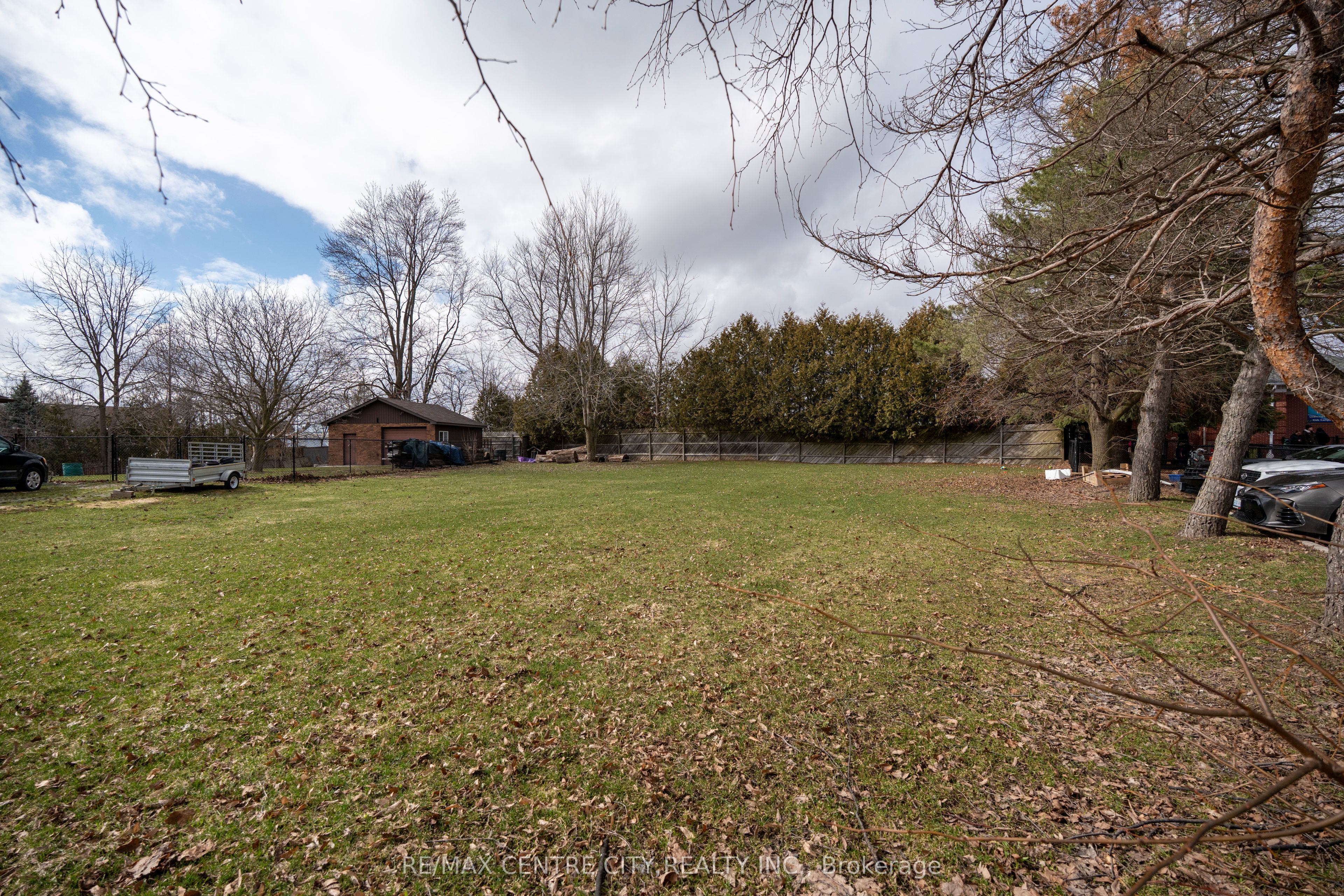 2 Kennedy Court Property Photo 3
