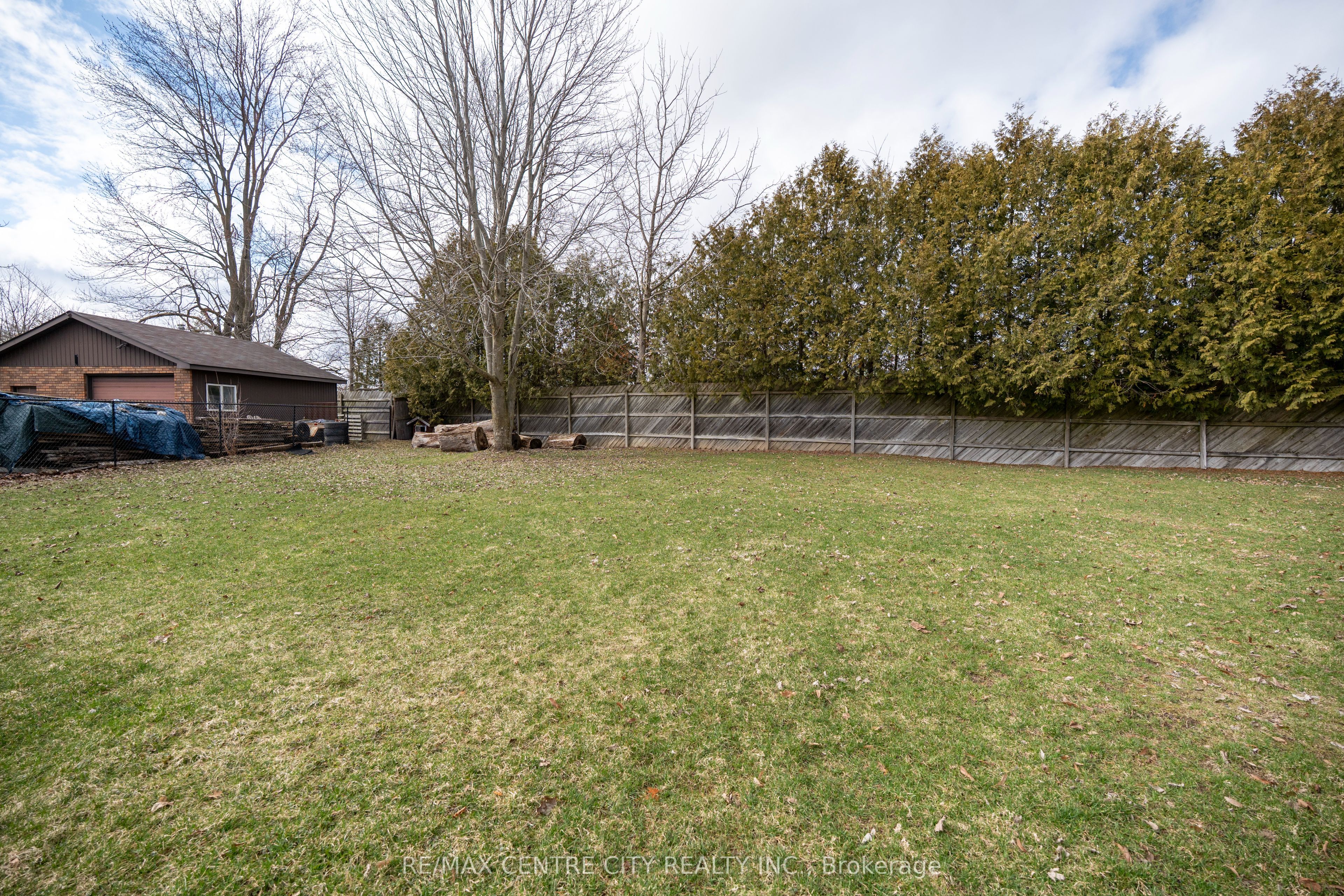 2 Kennedy Court Property Photo 5