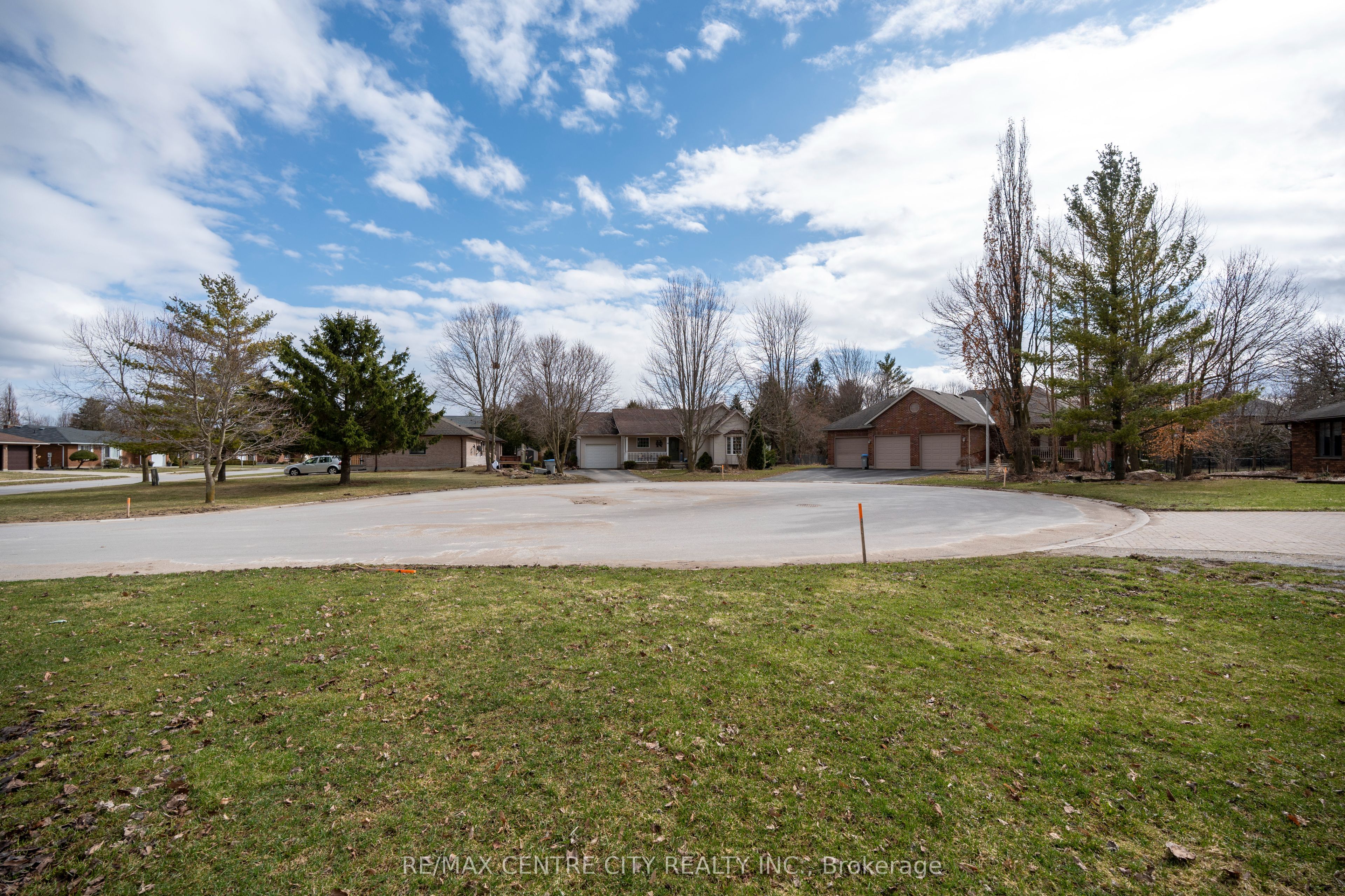 2 Kennedy Court Property Photo 8