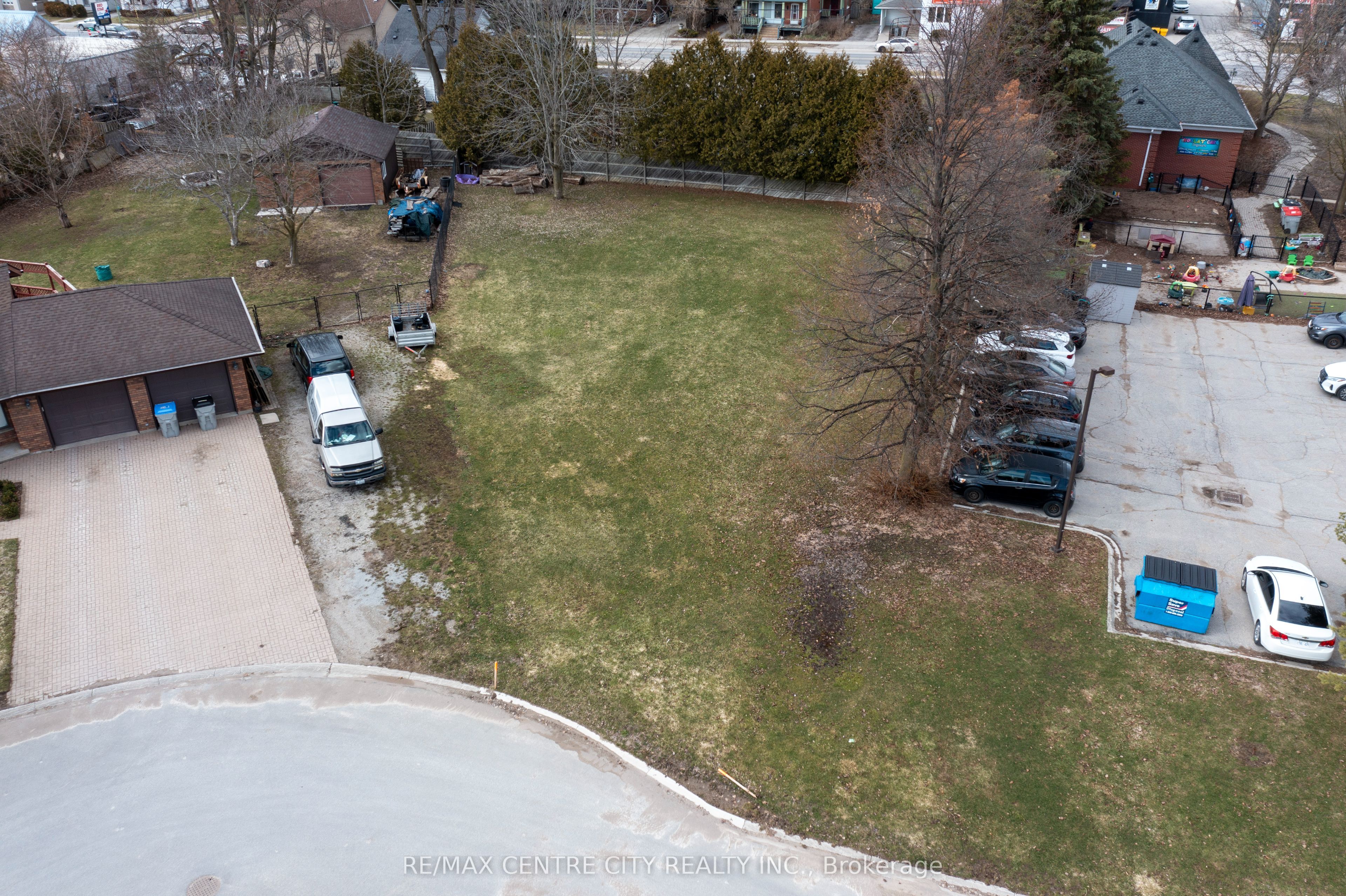 2 Kennedy Court Property Photo 11