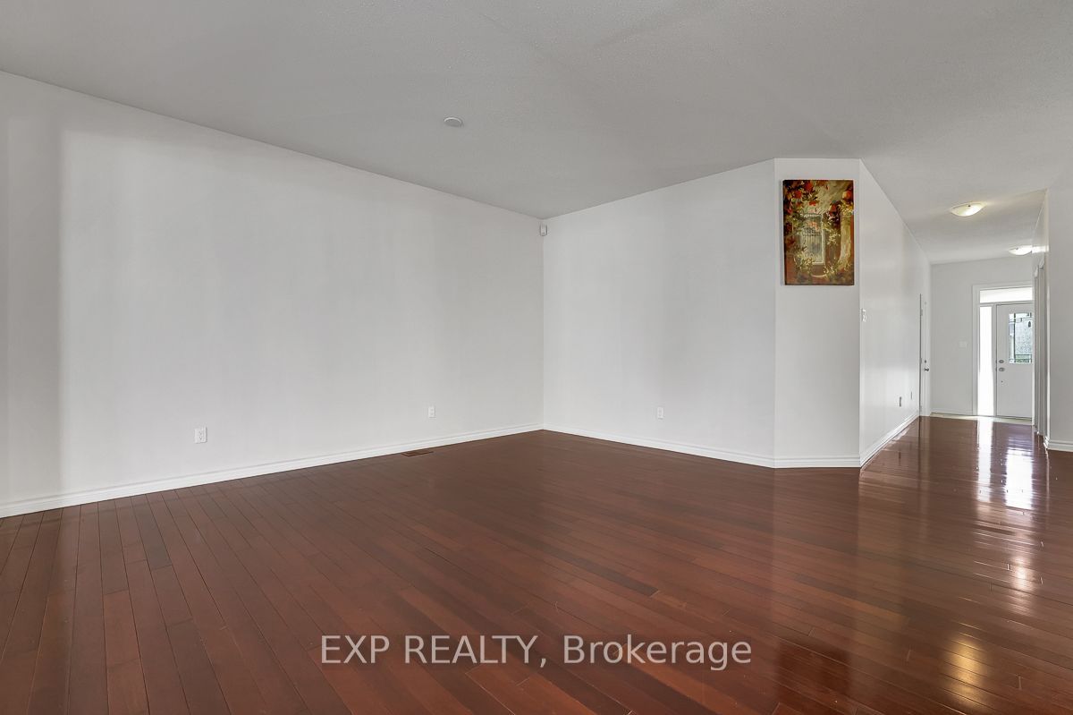 217 Claridge Drive Property Photo 10