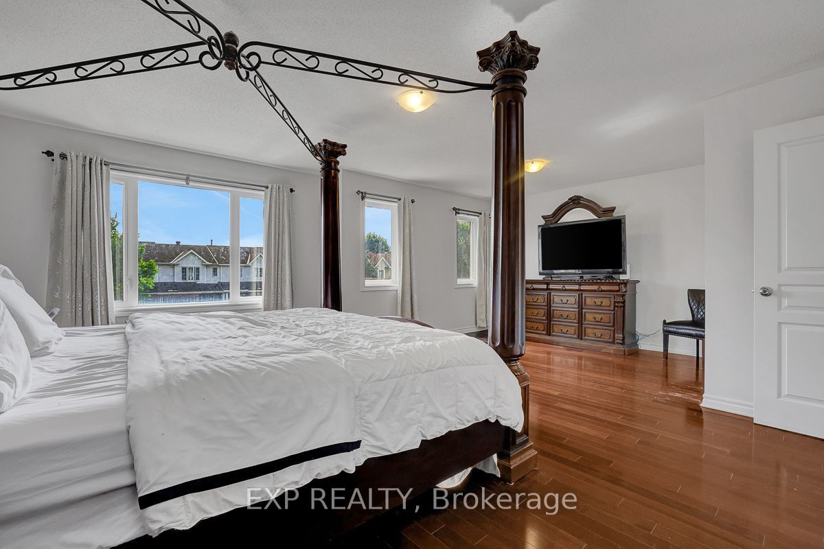217 Claridge Drive Property Photo 33