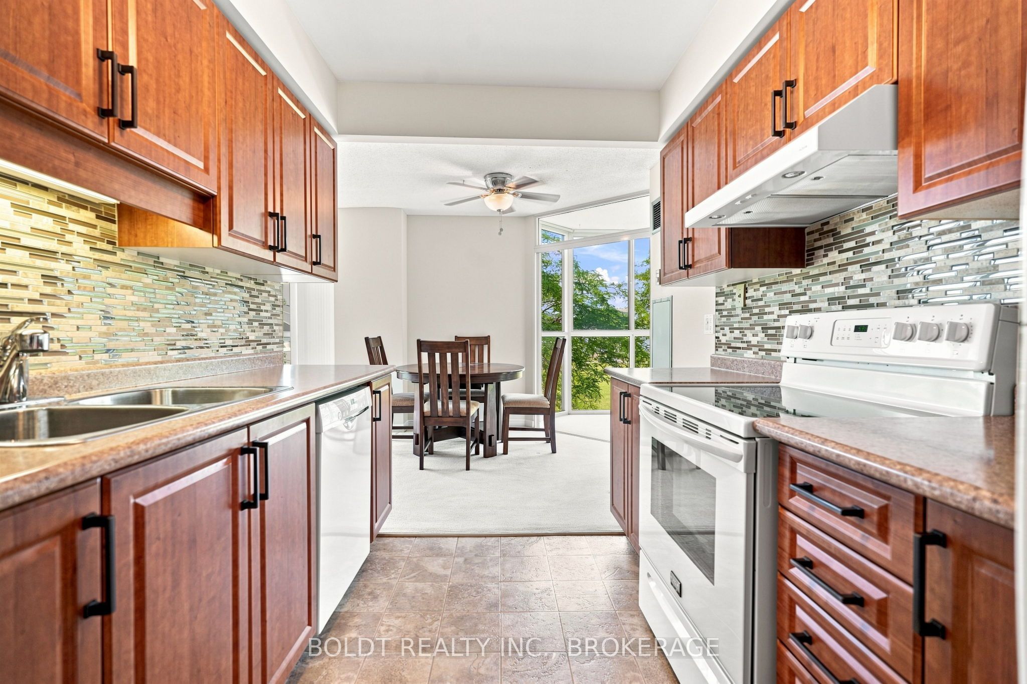 162 Martindale Road 306 Property Photo 17