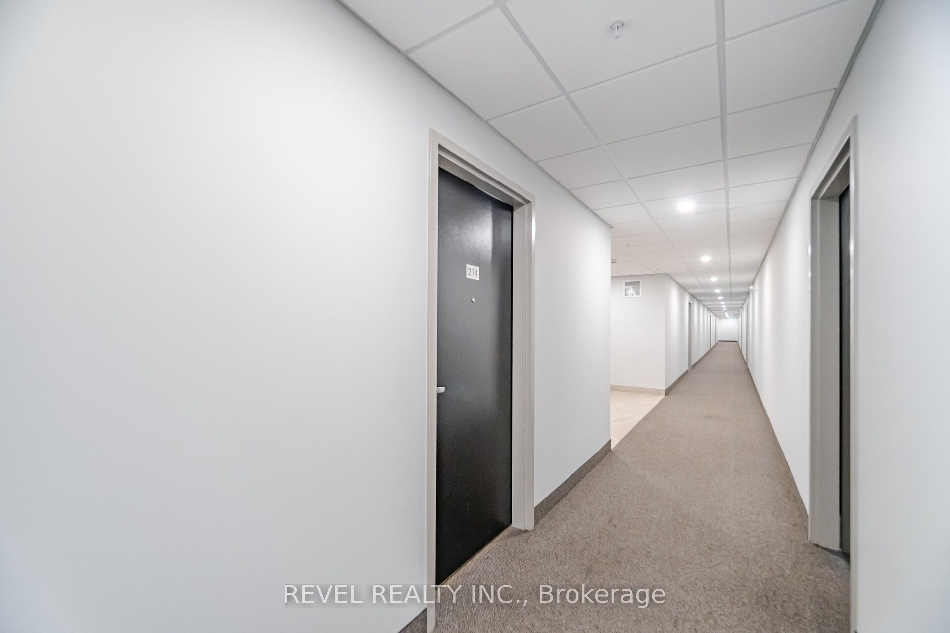 5 Hamilton Street N 214 Property Photo 6
