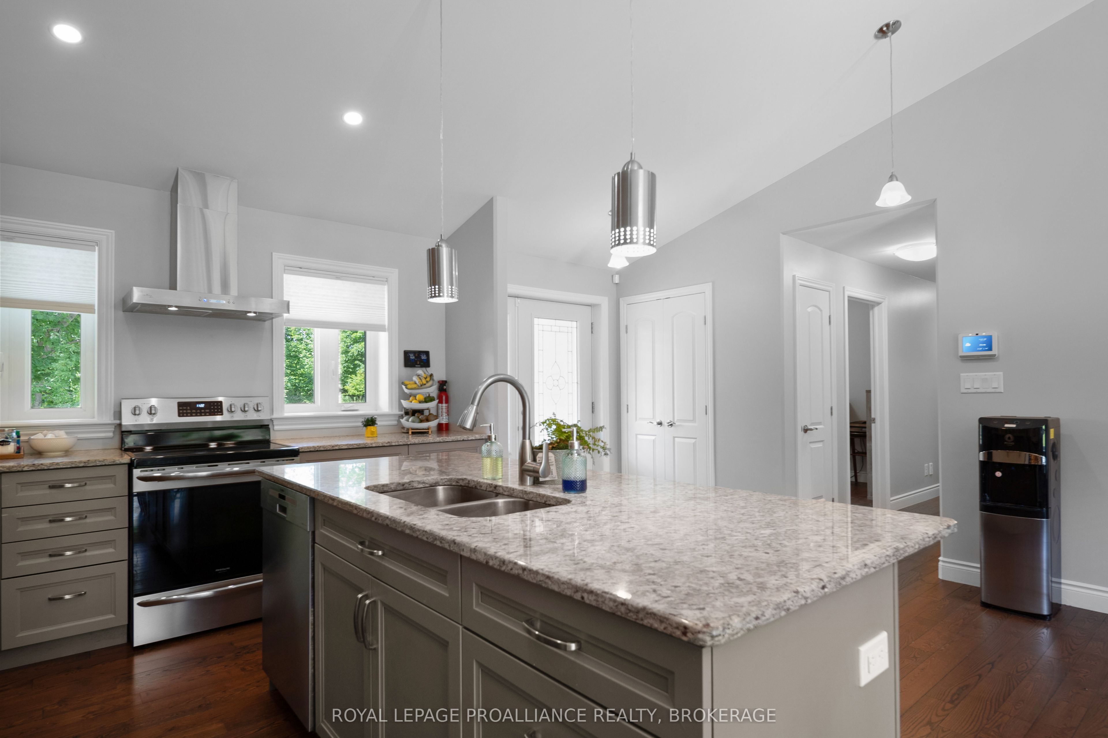 2800 Desert Lake Road Property Photo 10