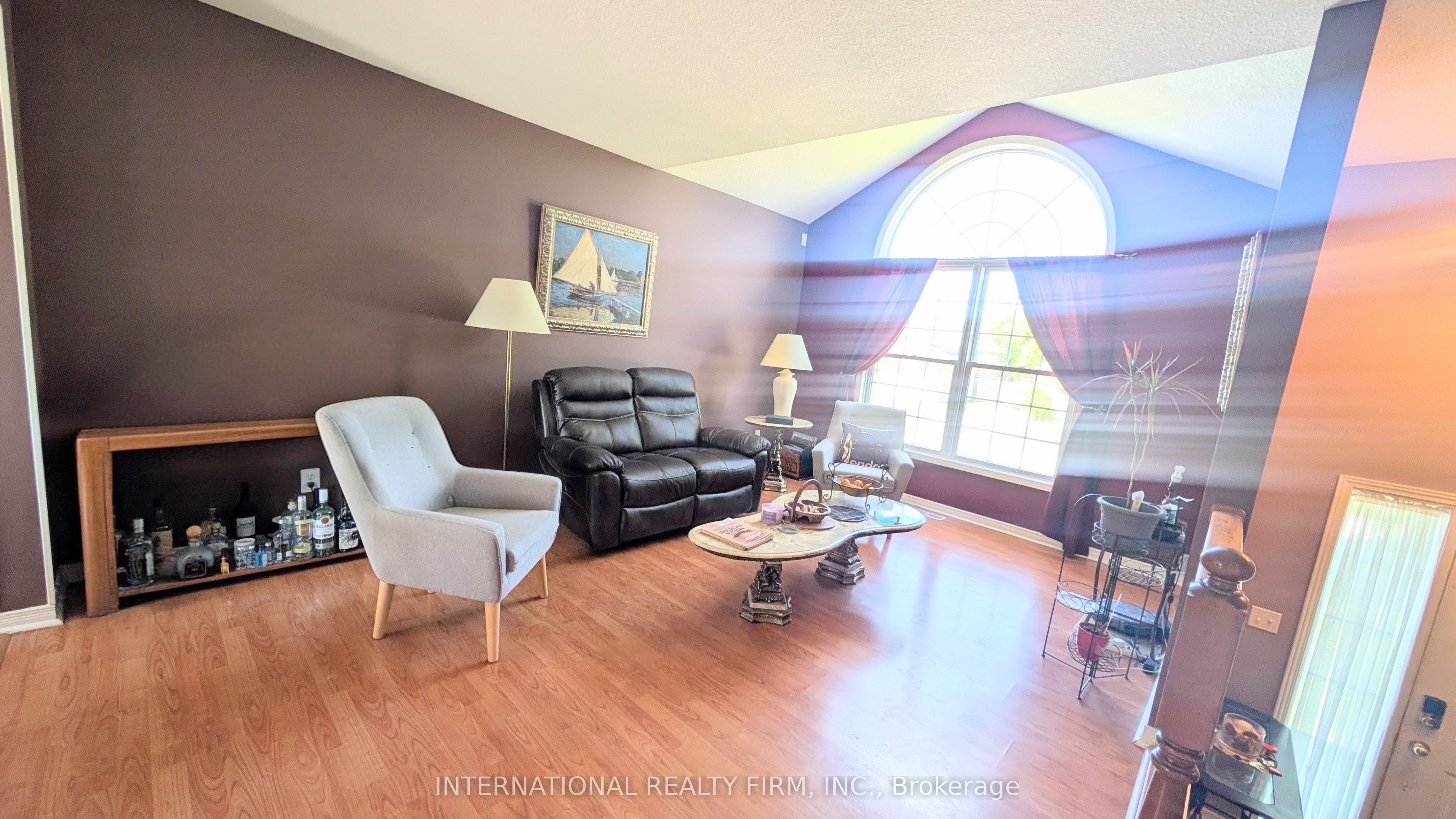 38 Windle Village Crescent Property Photo 5