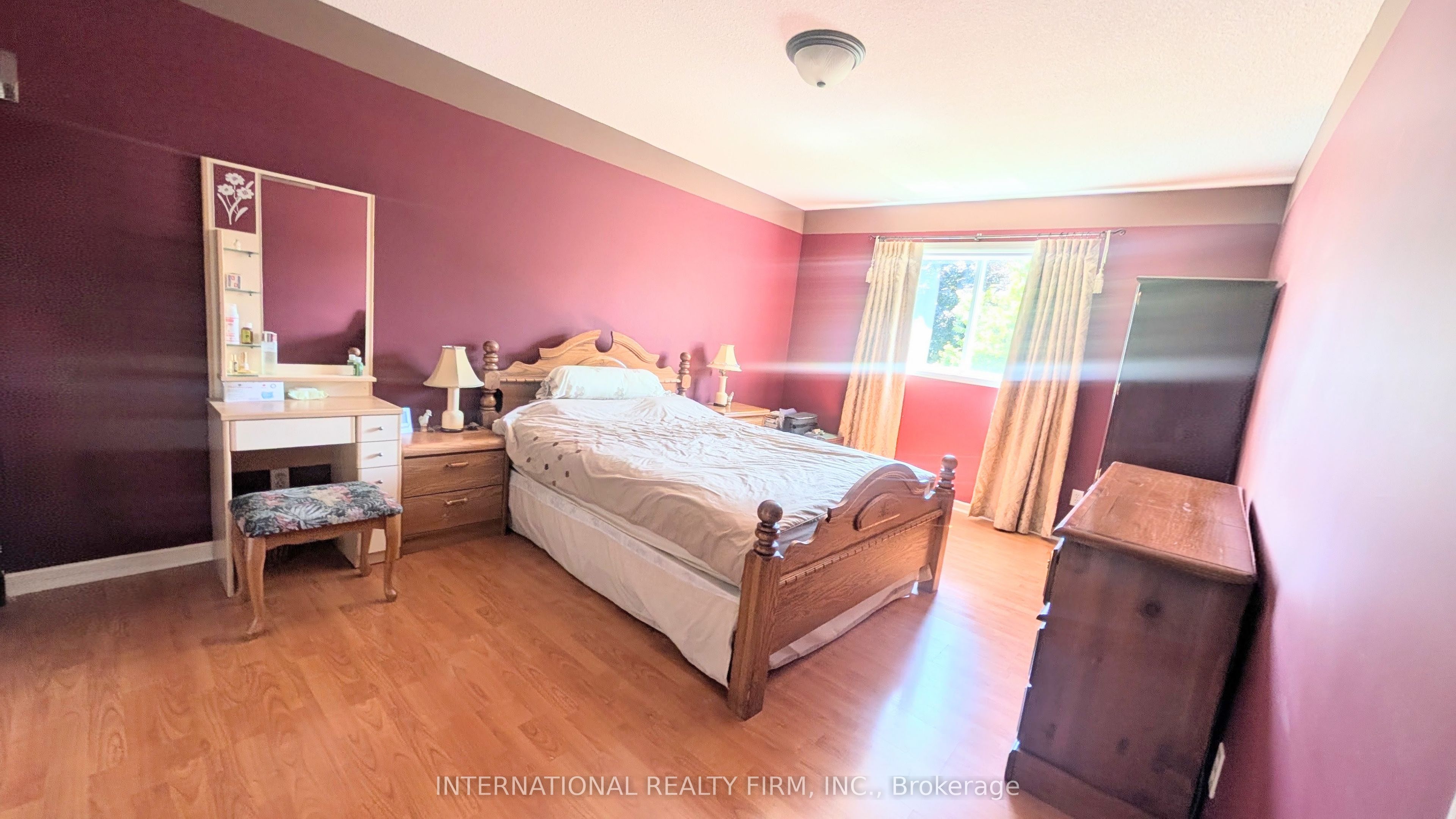 38 Windle Village Crescent Property Photo 6