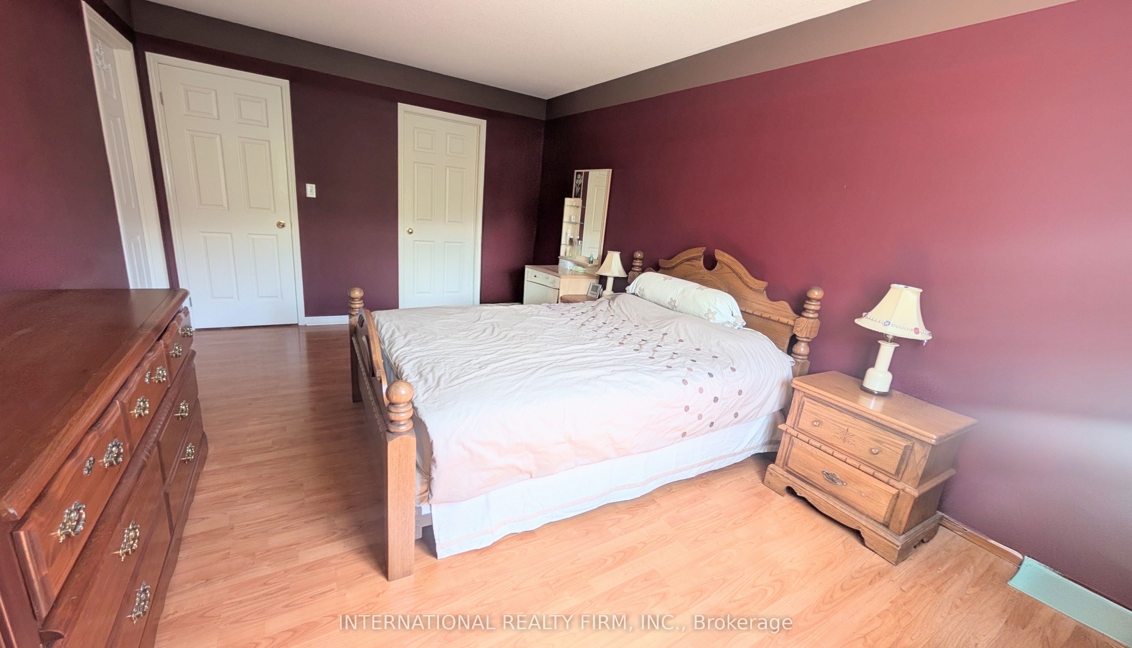 38 Windle Village Crescent Property Photo 7