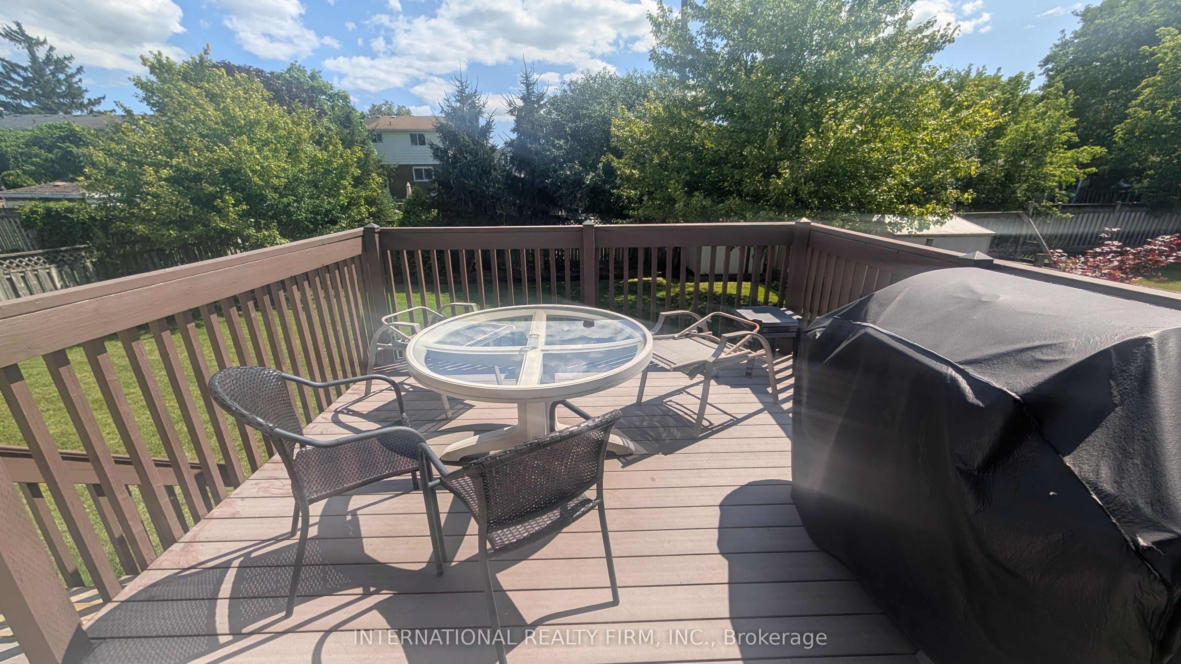 38 Windle Village Crescent Property Photo 20