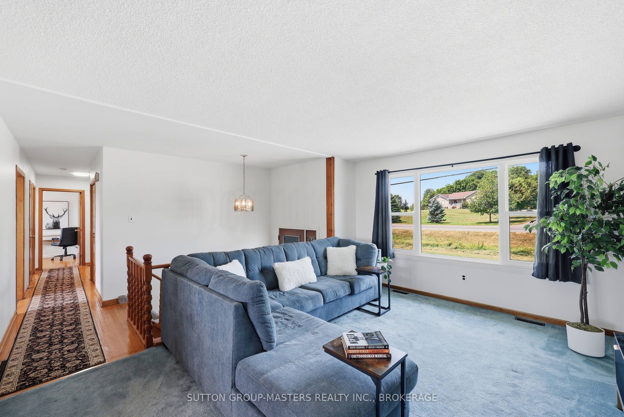 2212 Battersea Road Property Photo 10