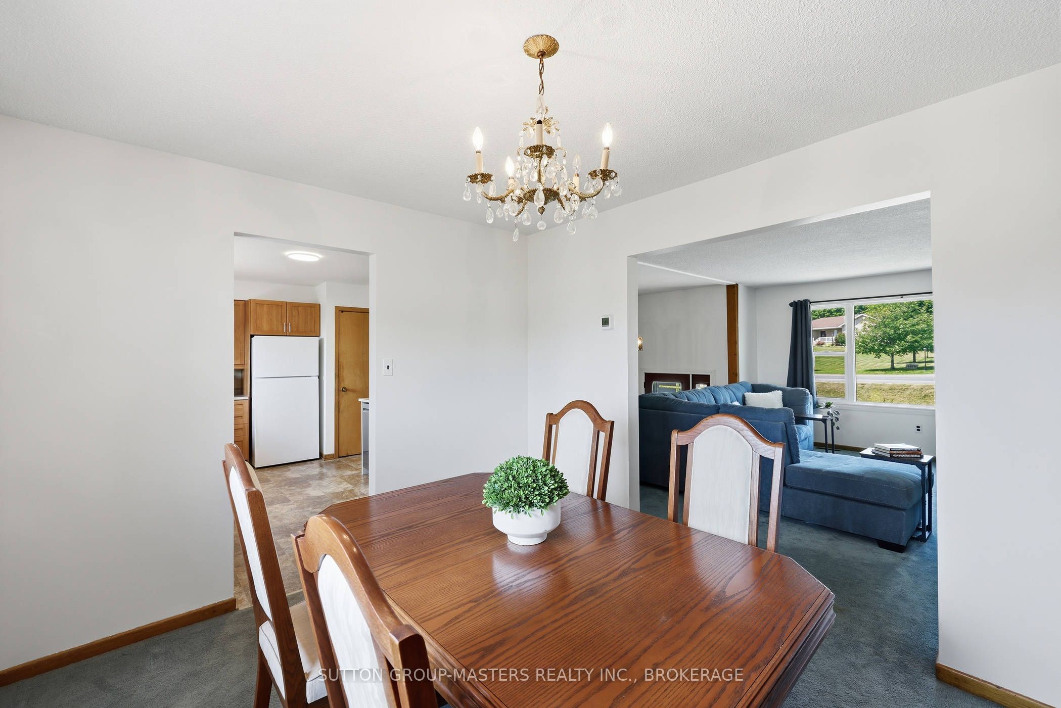 2212 Battersea Road Property Photo 12
