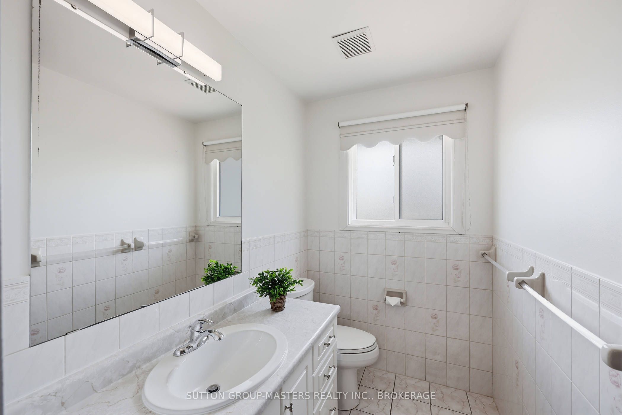 2212 Battersea Road Property Photo 27