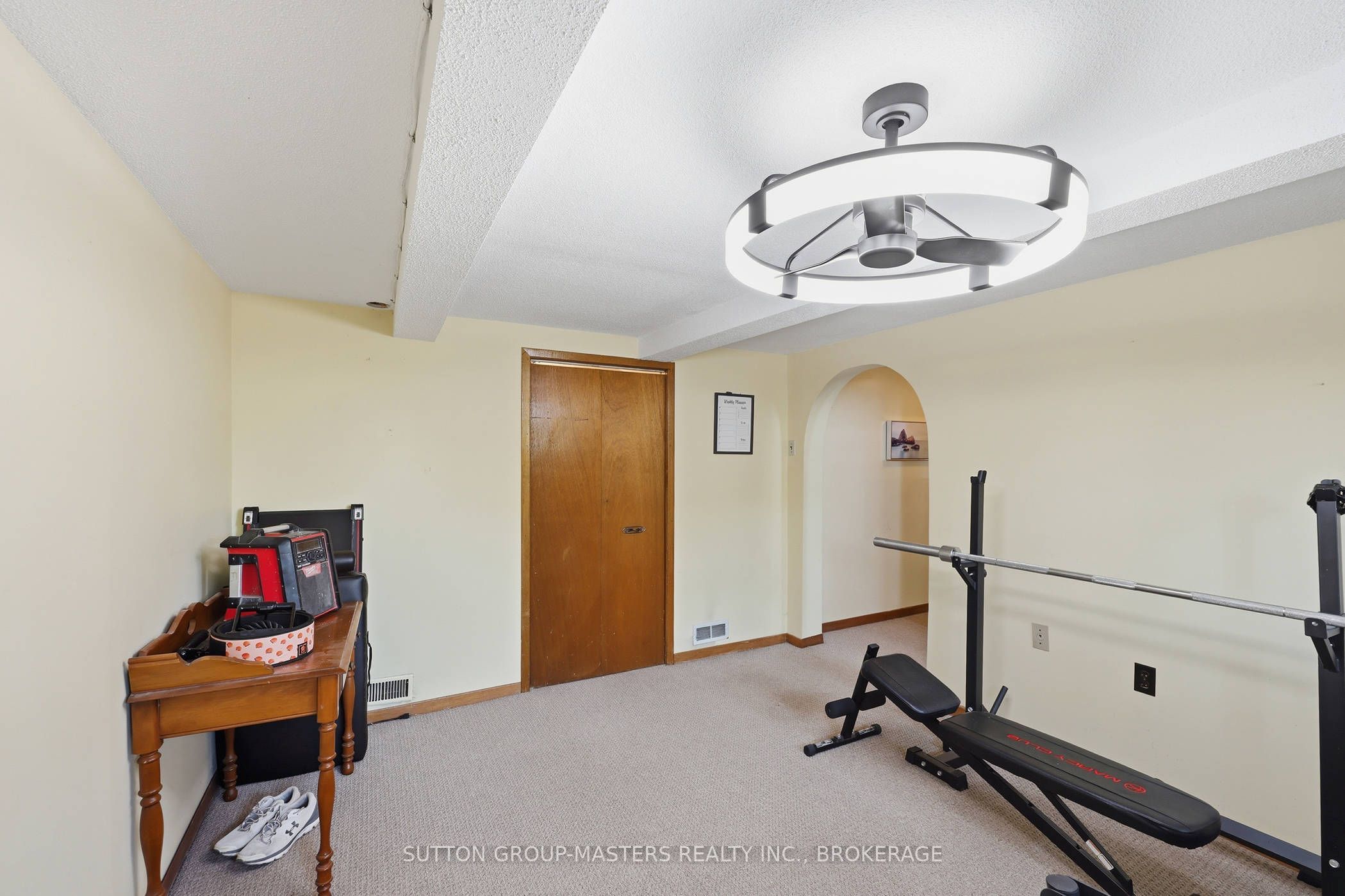 2212 Battersea Road Property Photo 29