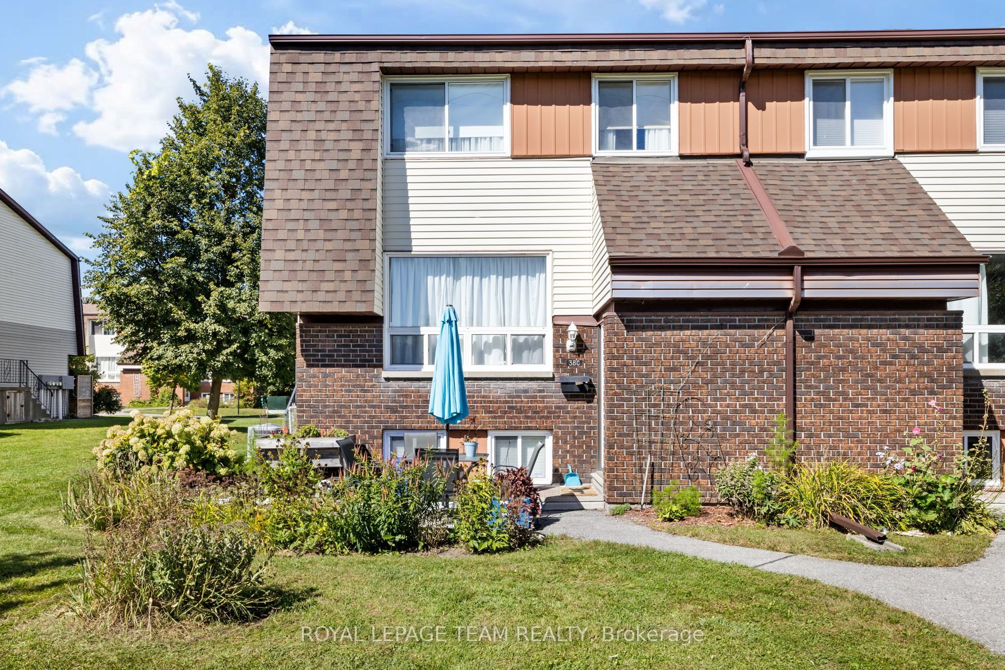 38 Woodvale 47 Property Photo 1