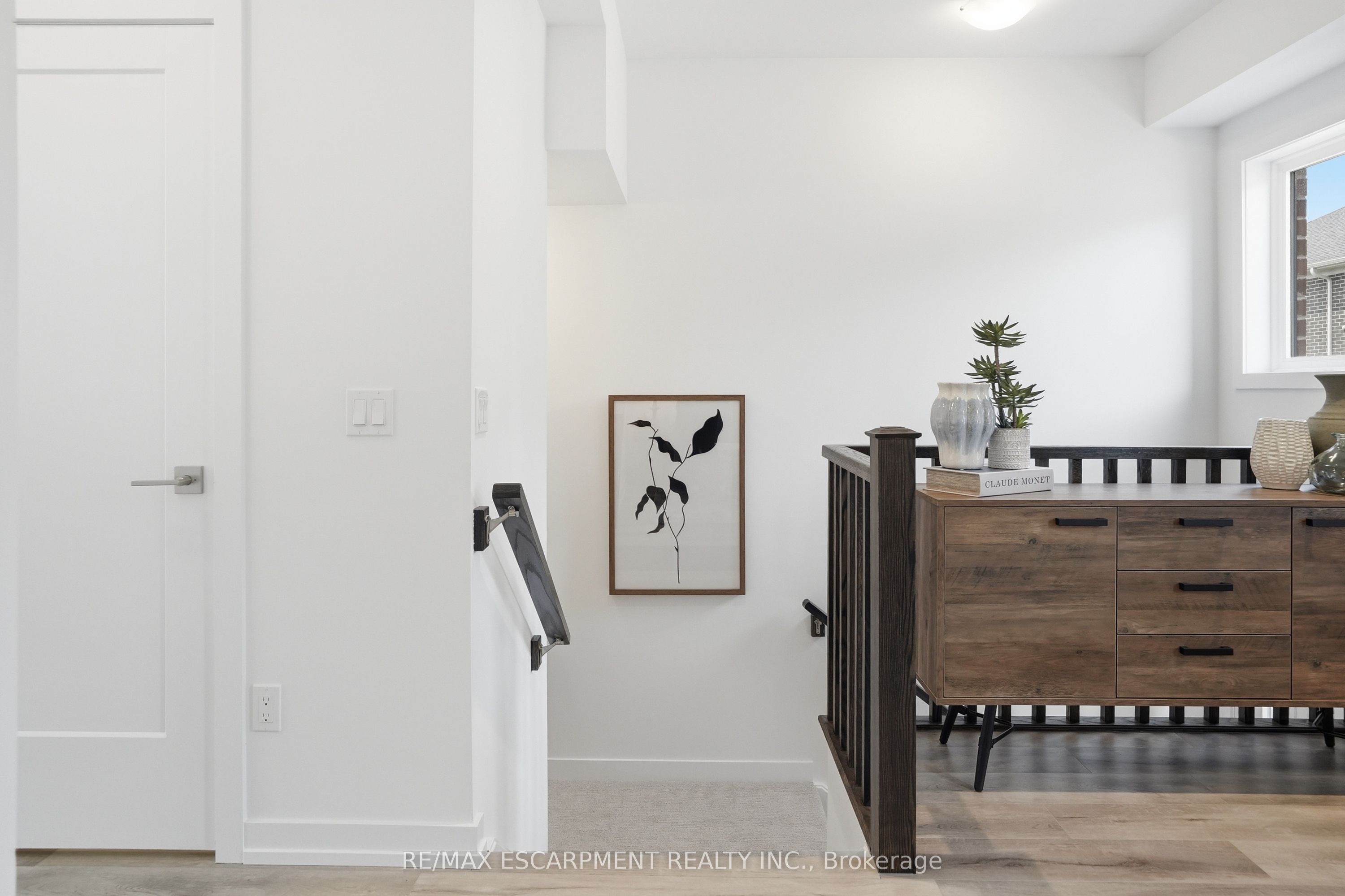 173 Burke Street Property Photo 6