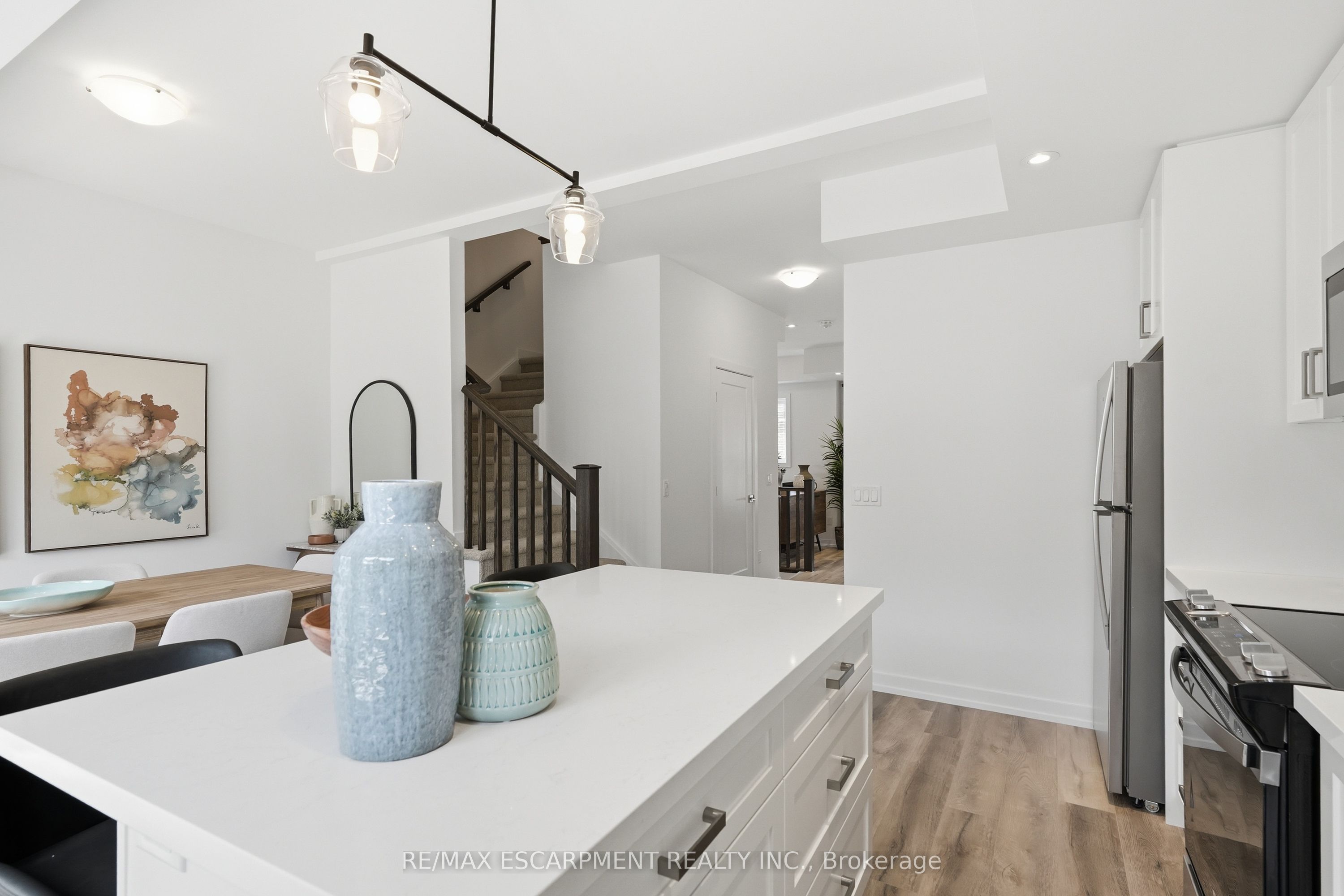 173 Burke Street Property Photo 10
